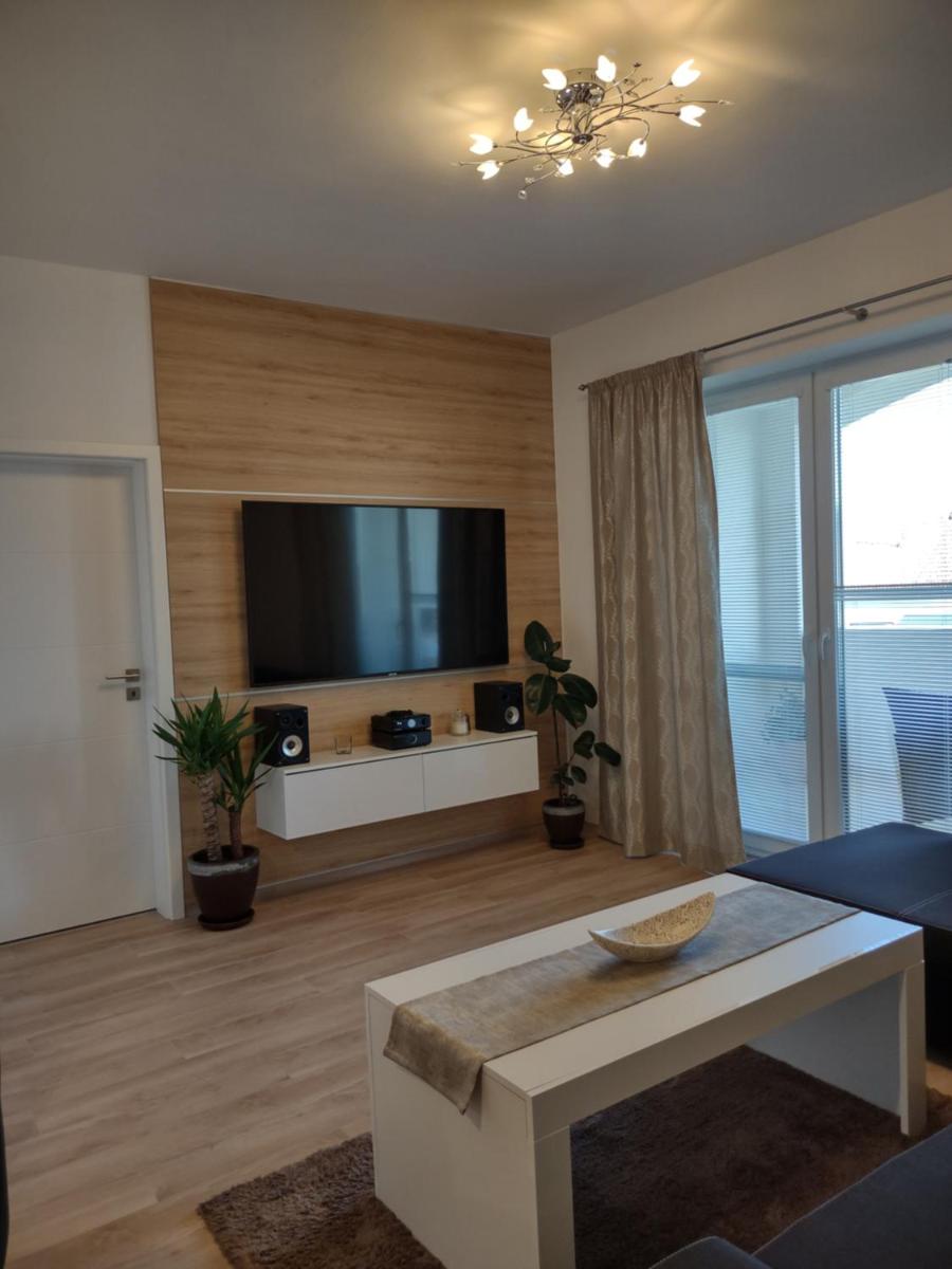 KARINA APARTMAN view 4