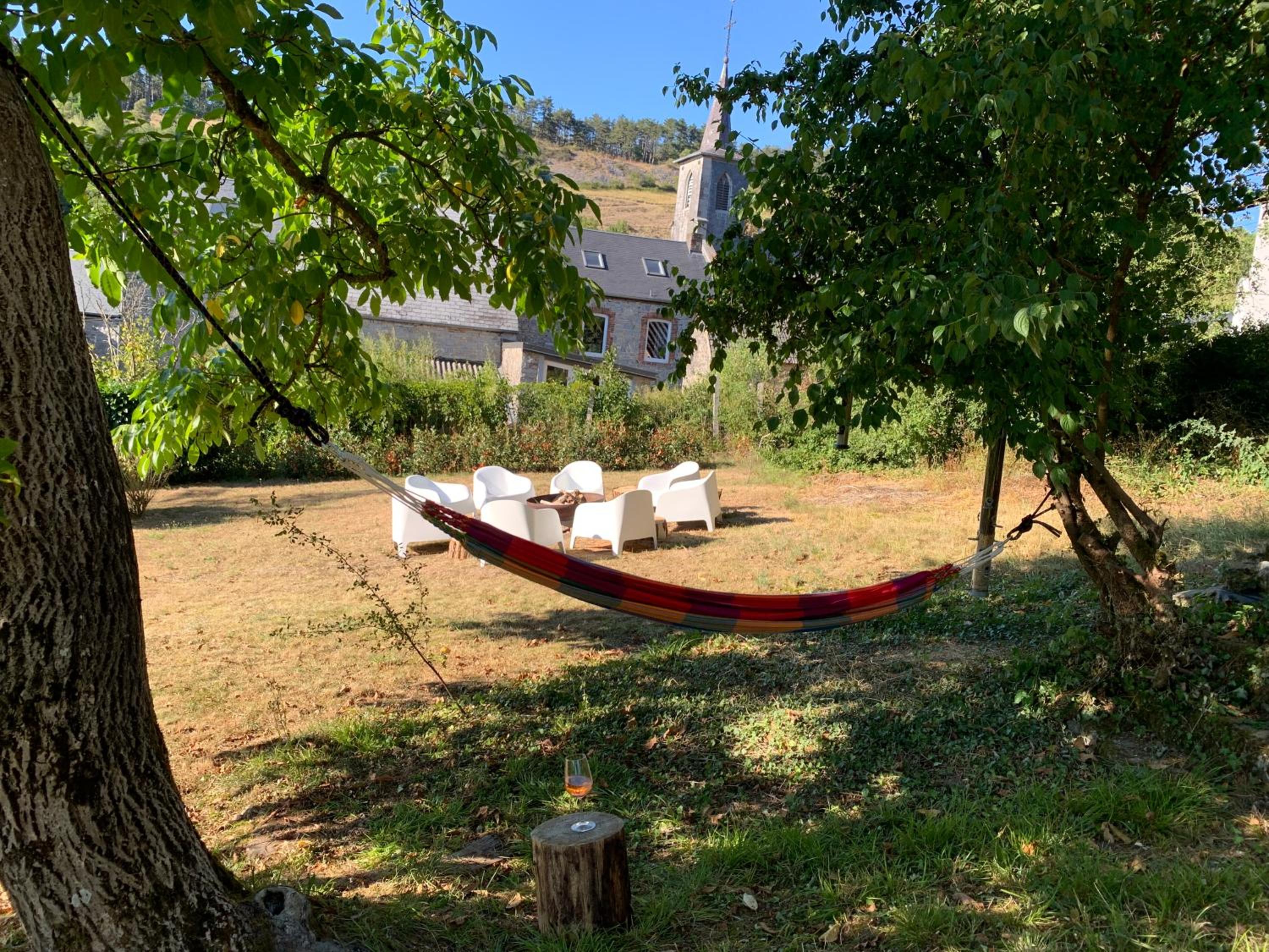 Gezellige villa met houtkachel, sauna en zonnige tuin