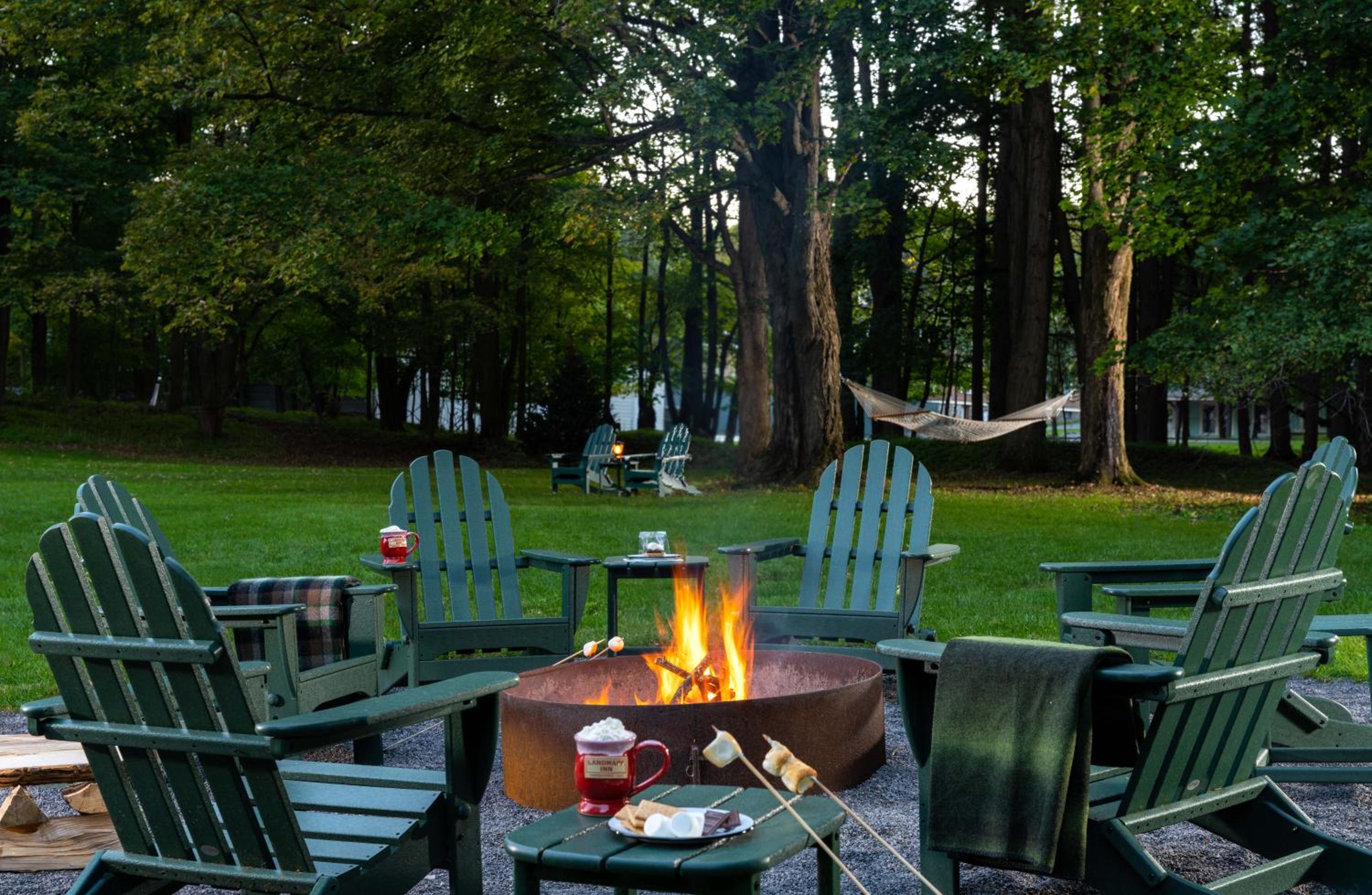 Landmark Inn