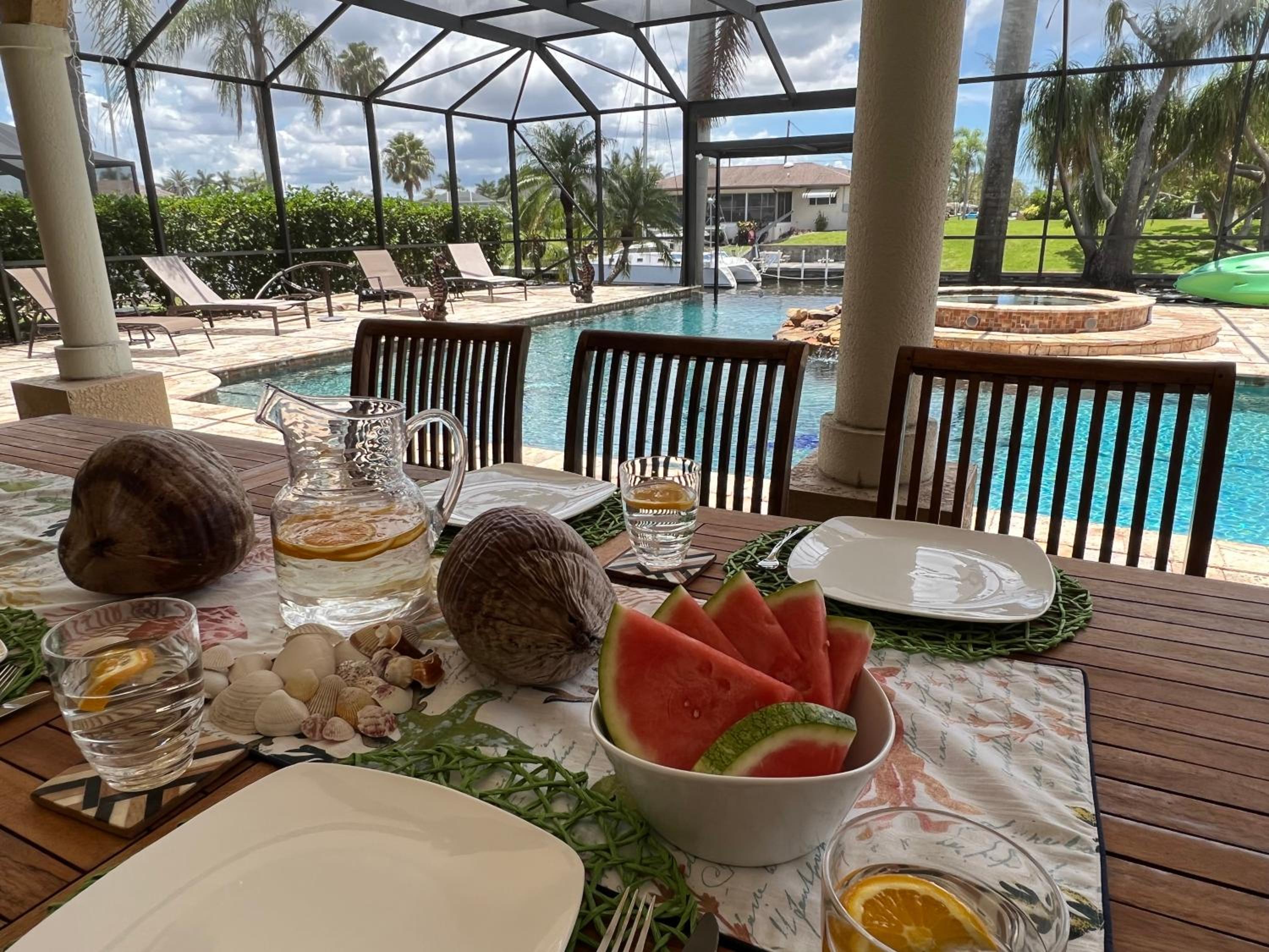 dining