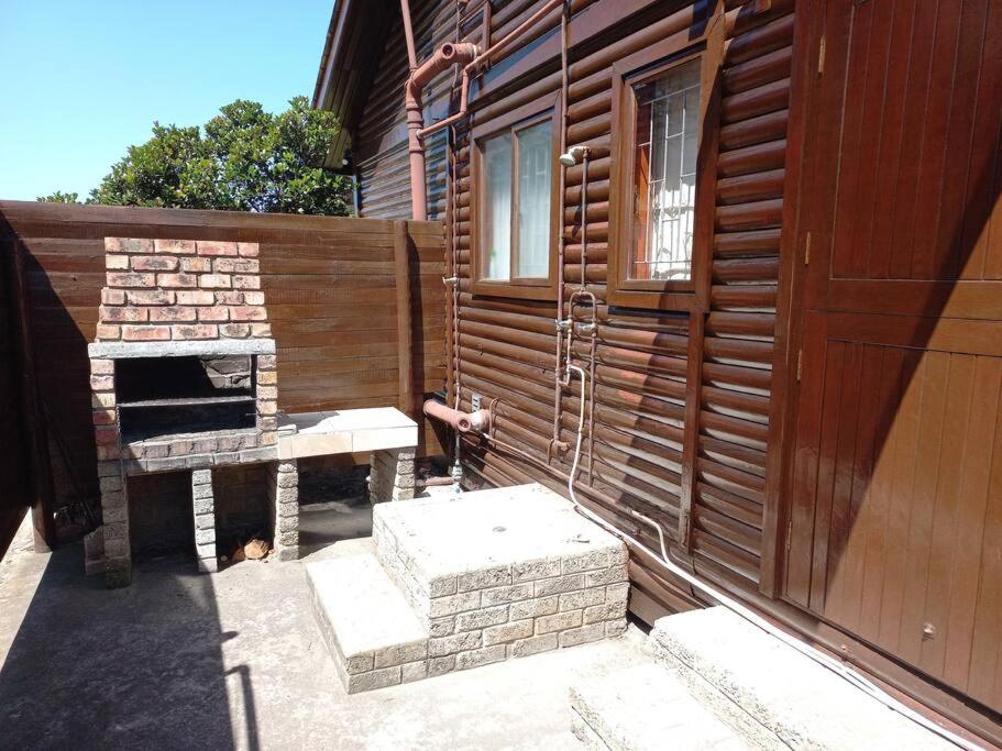Nine Waves Beach House with Pool