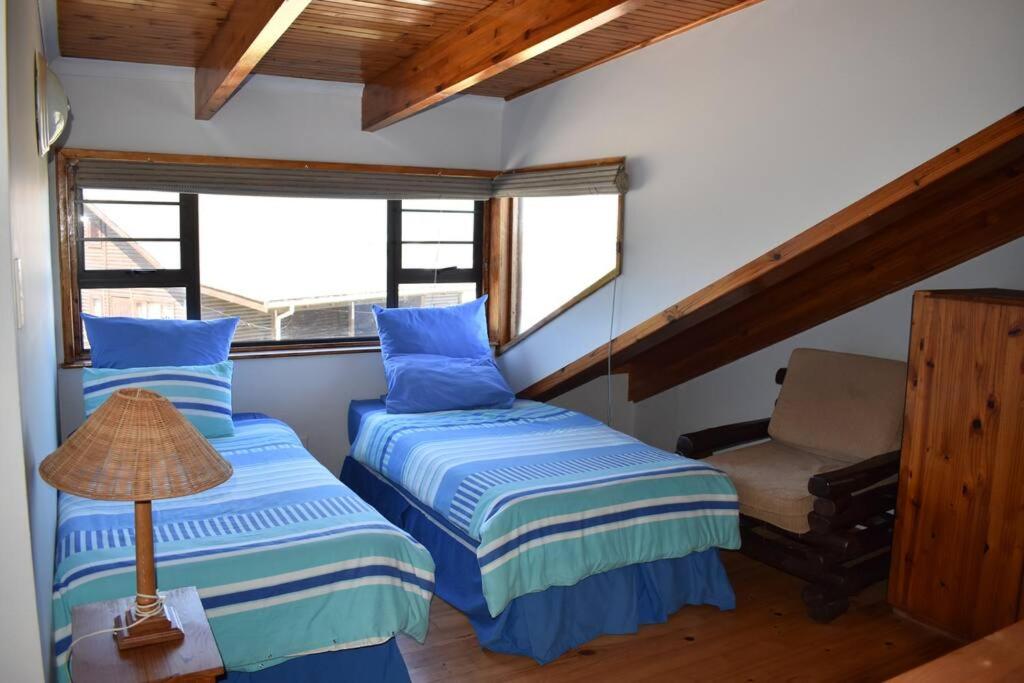 Nine Waves Beach House with Pool