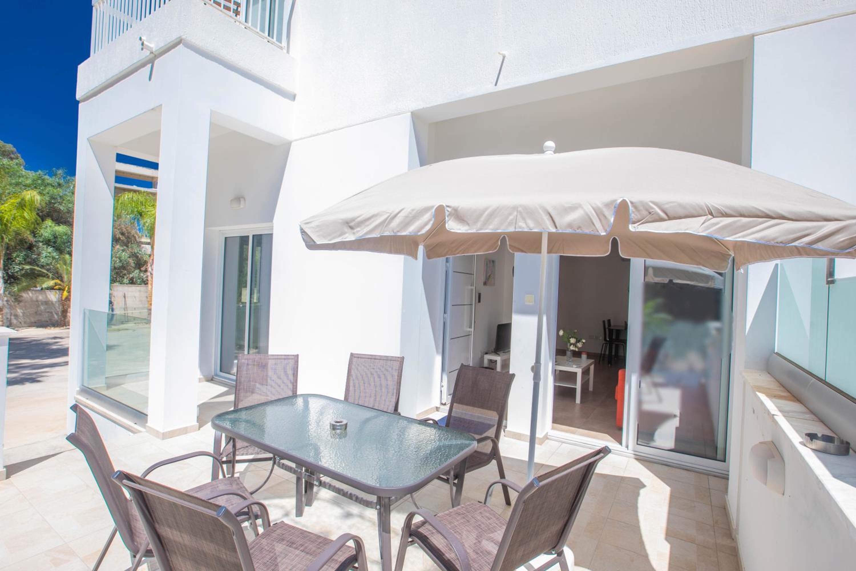 Panayia Sea View Apts