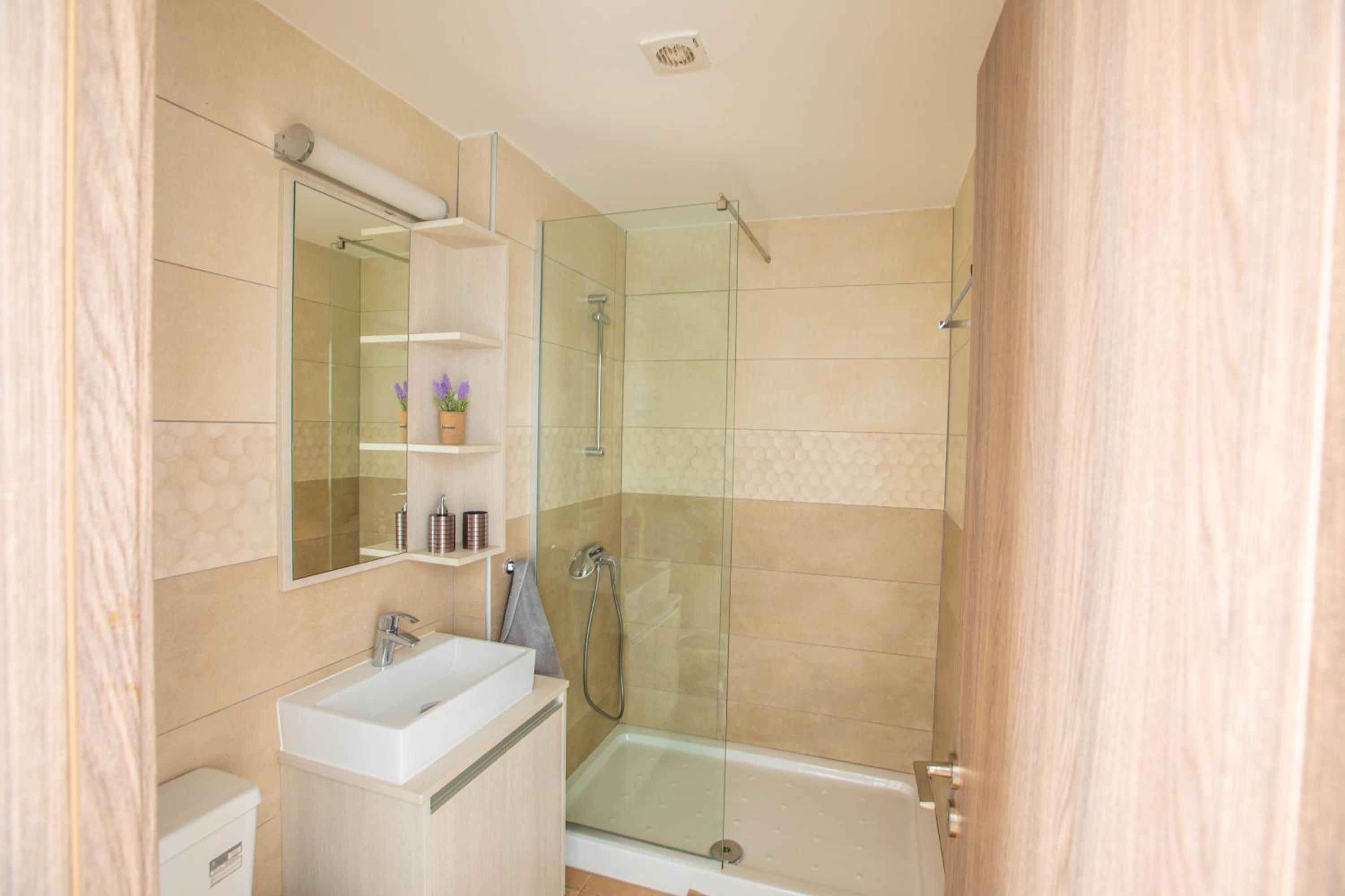 Panayia Sea View Apts