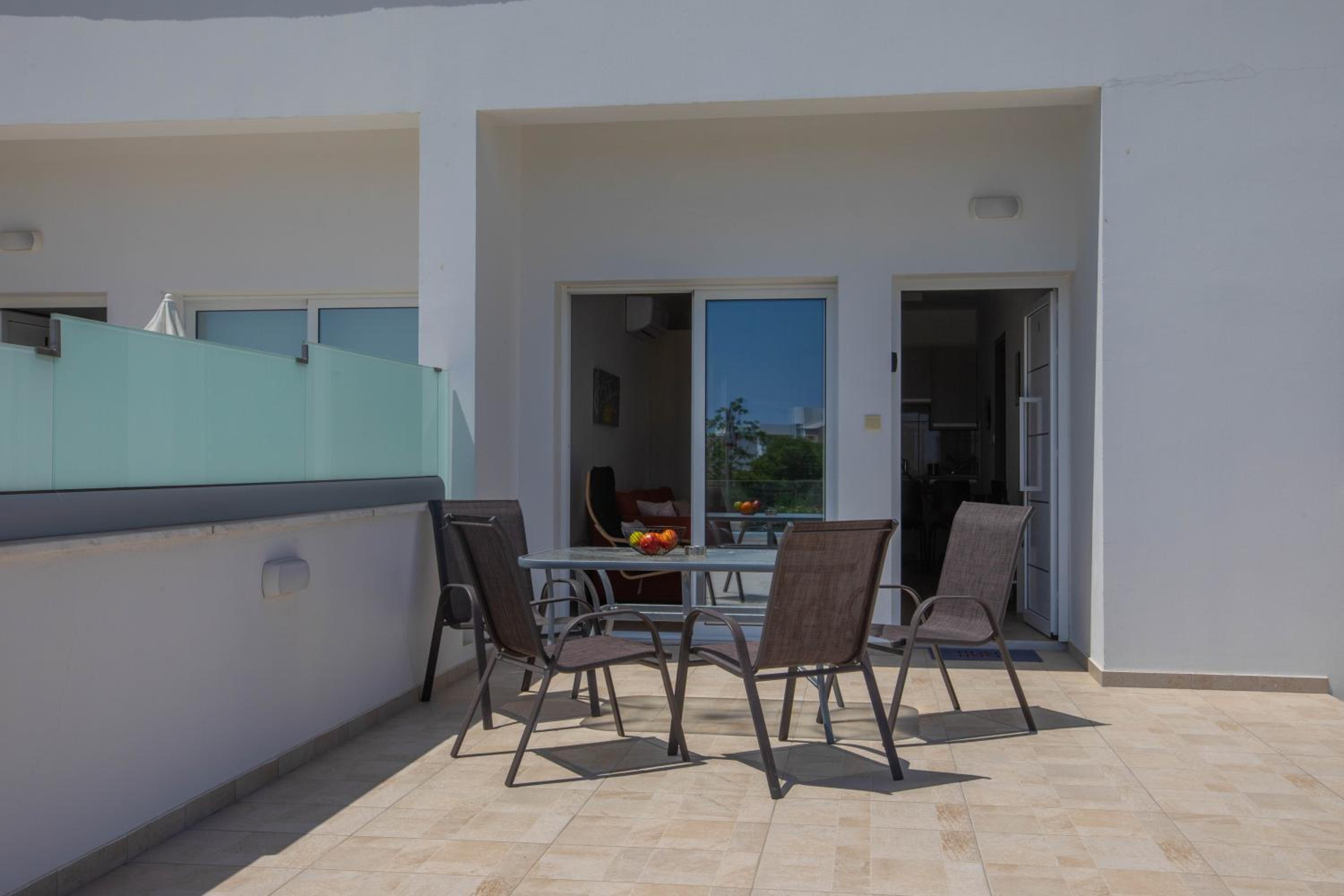 Panayia Sea View Apts