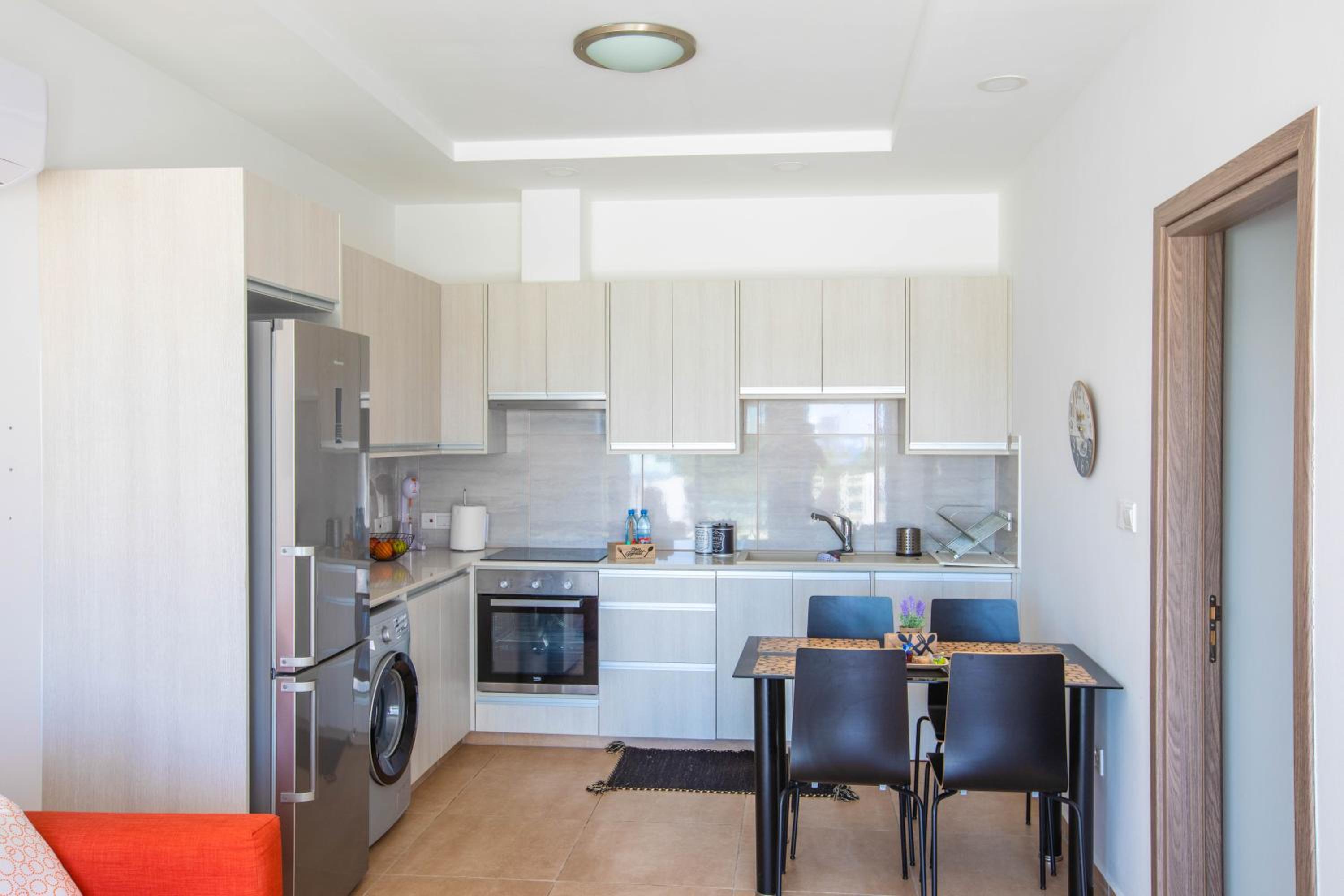 Panayia Sea View Apts
