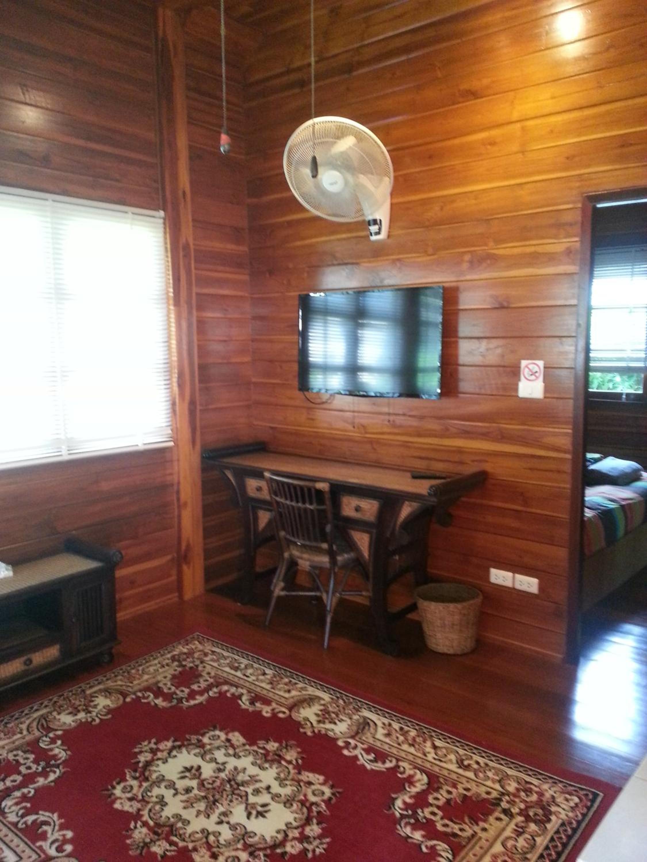 Golden Teak Resort Baan Sapparot