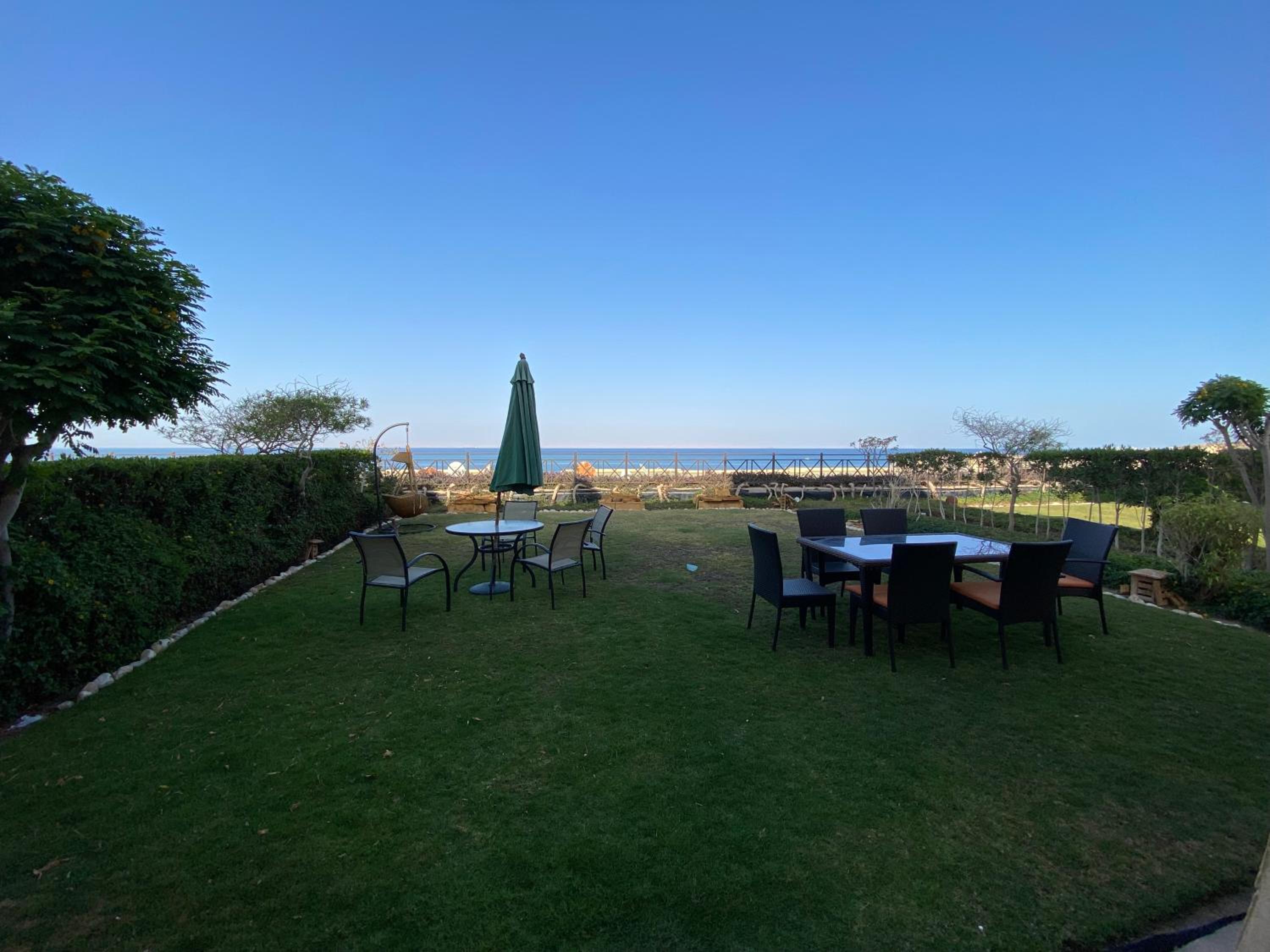 Entire chalet in Laguna Bay Ein El Sokhna view 2