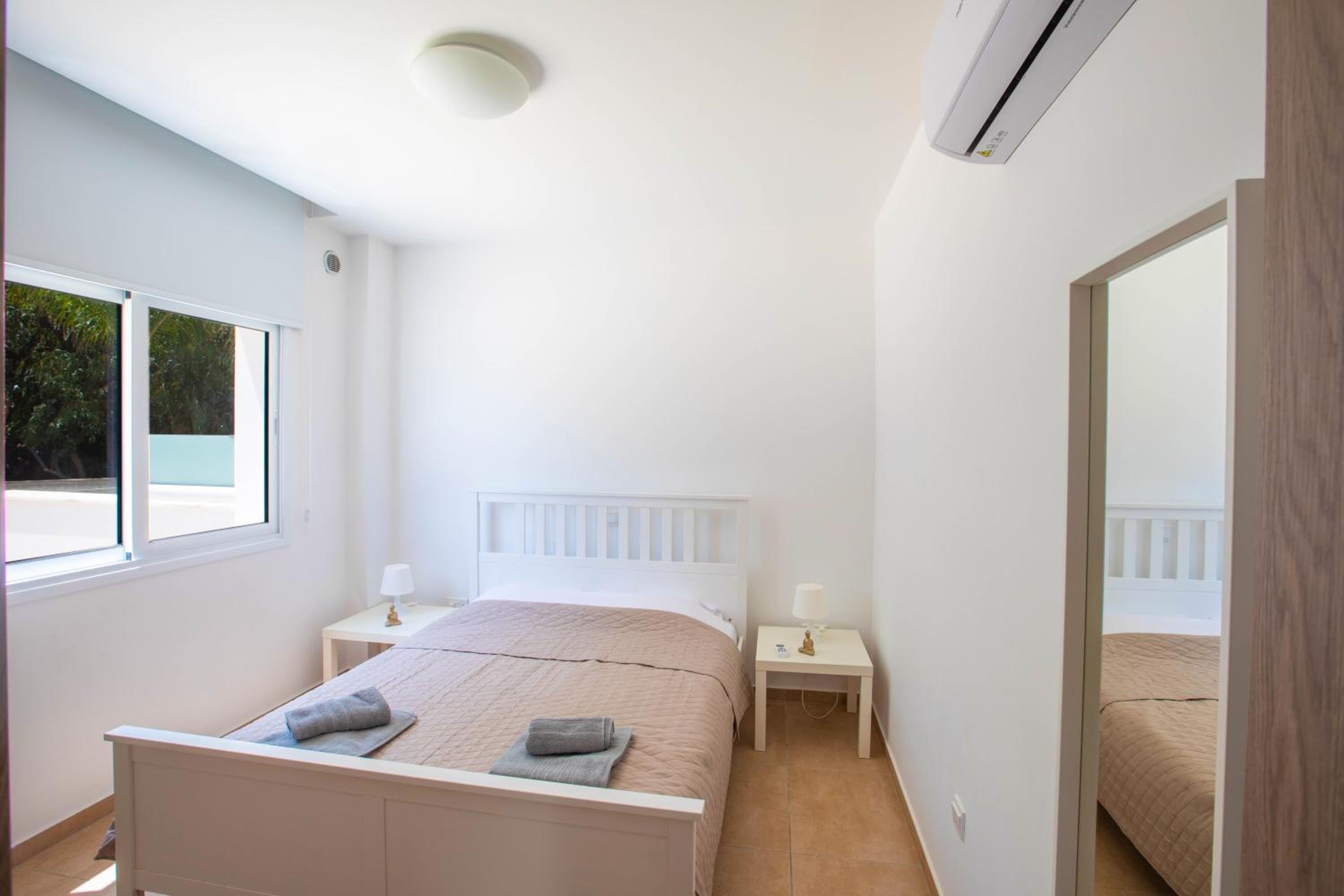 Panayia Sea View Apts