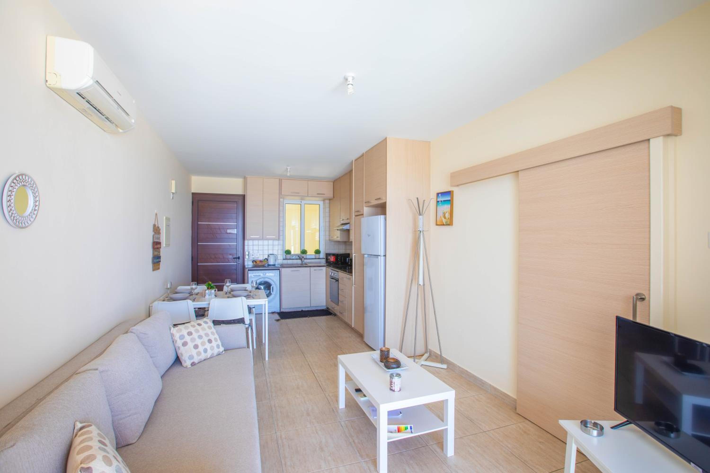Panayia Sea View Apts