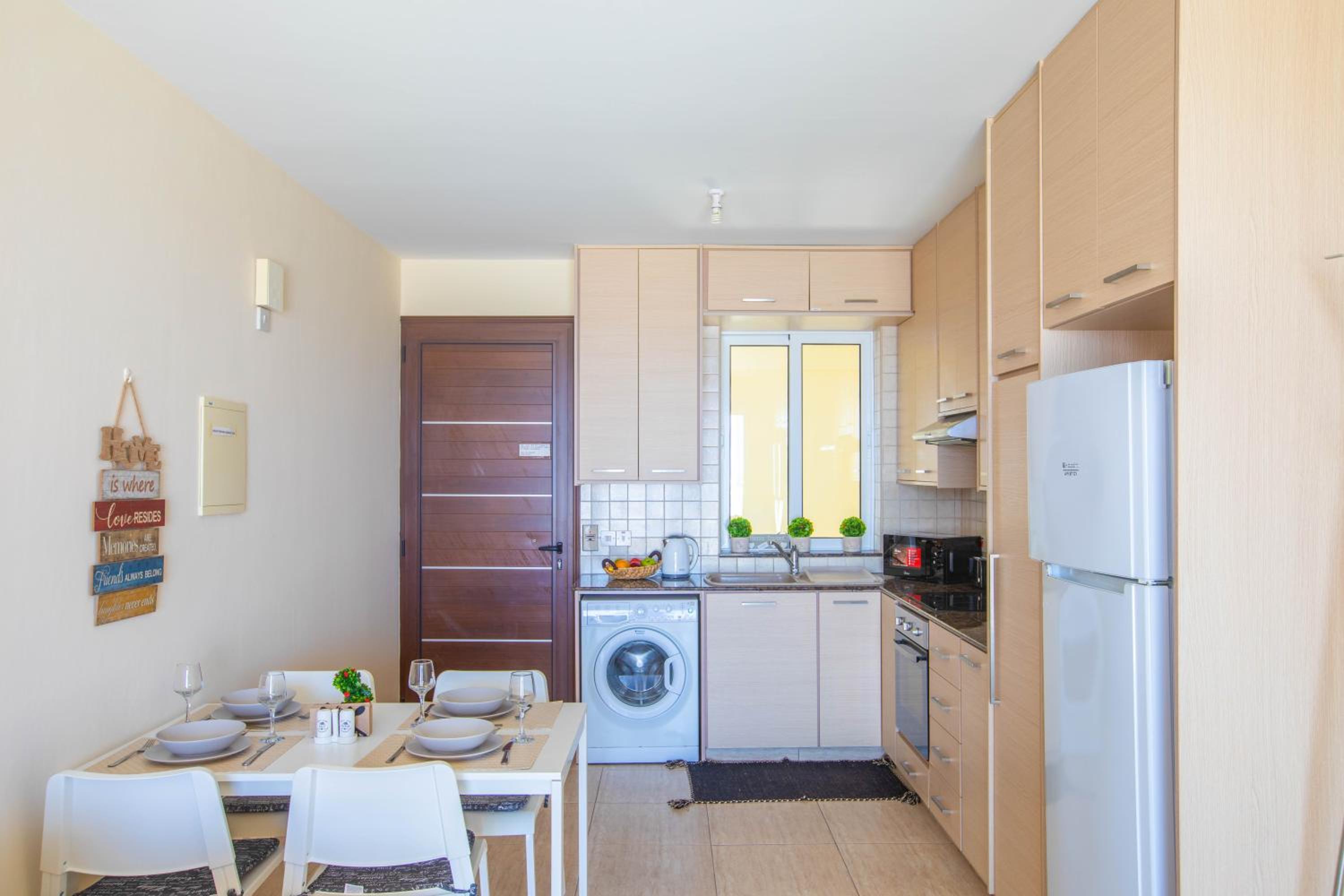 Panayia Sea View Apts