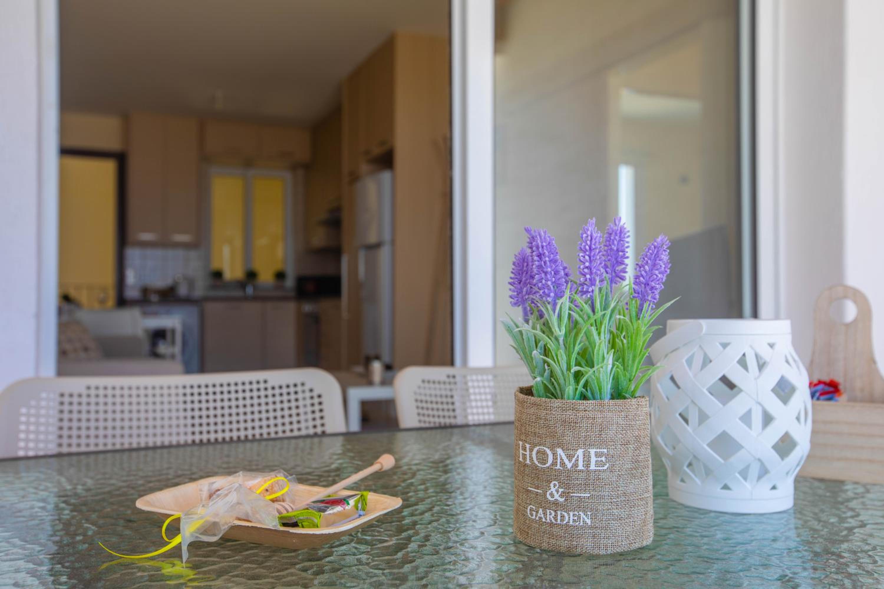 Panayia Sea View Apts