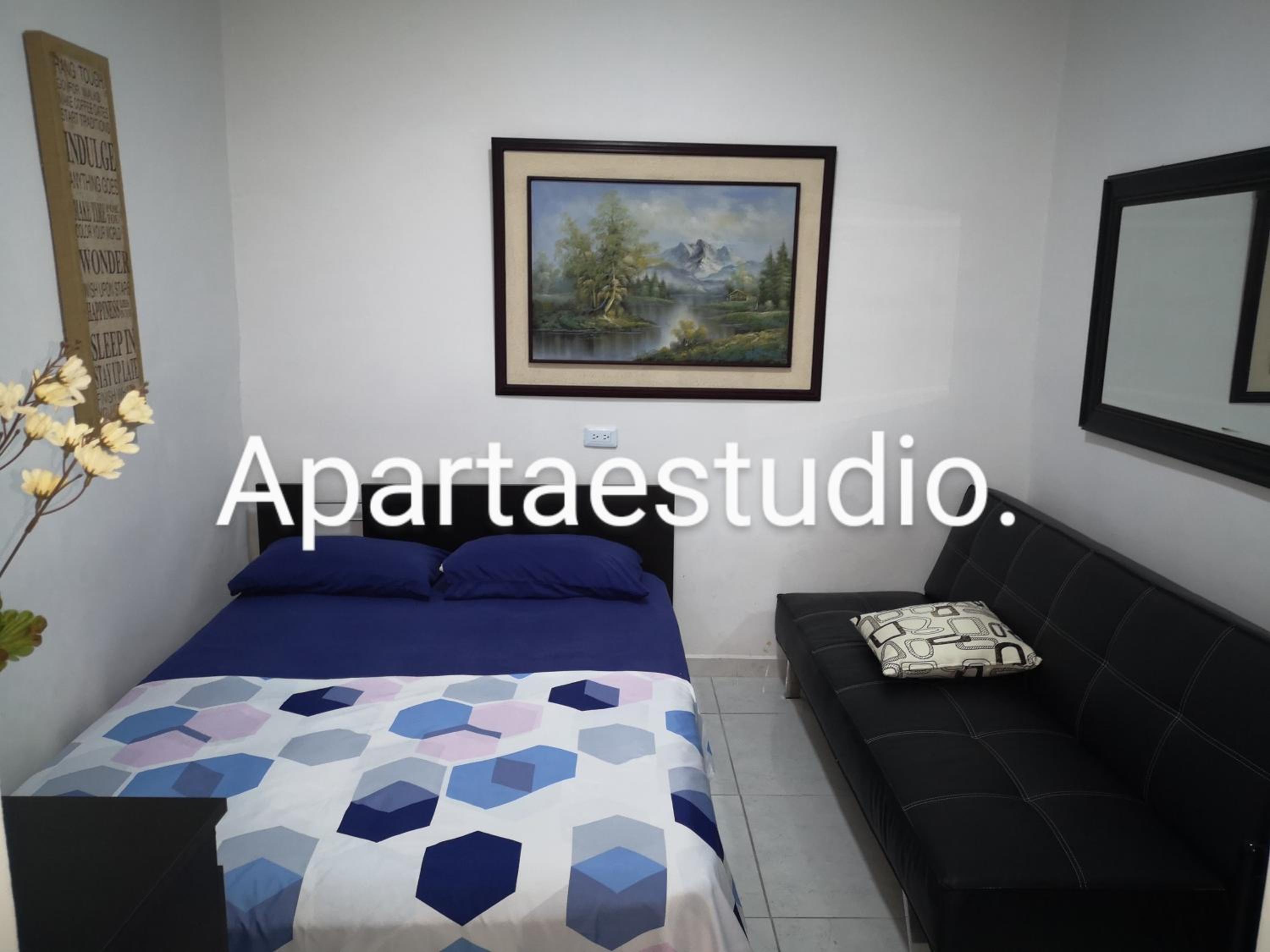 Cómodos y acogedores Apartaestudios - Manizales
