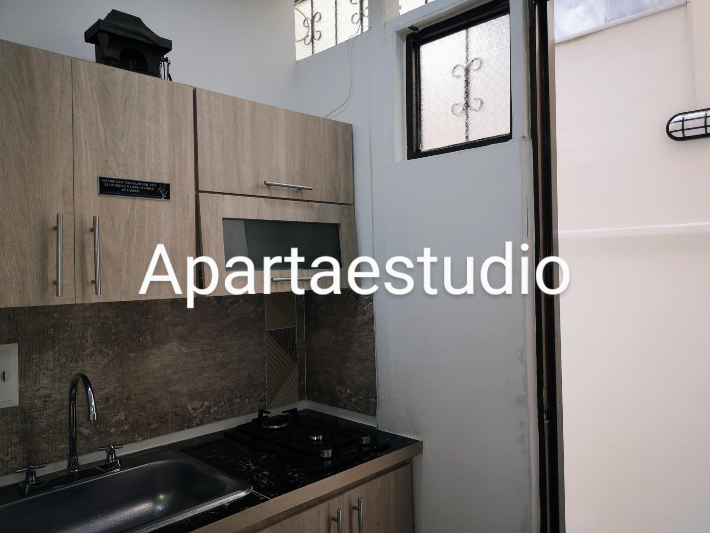 Cómodos y acogedores Apartaestudios - Manizales