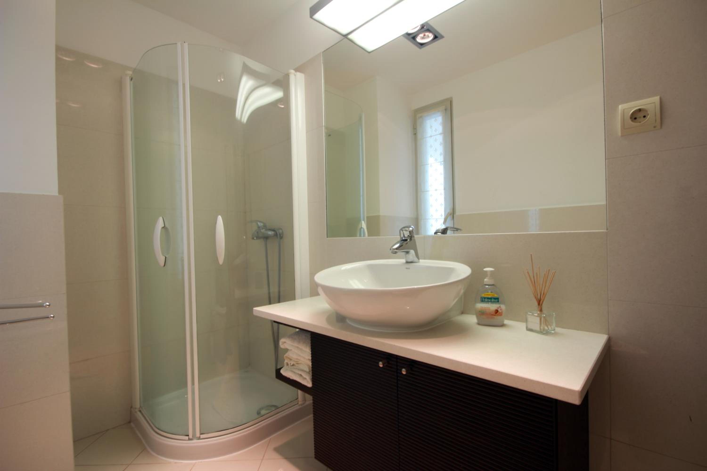 Forum Apartment by HR Madeira view 3