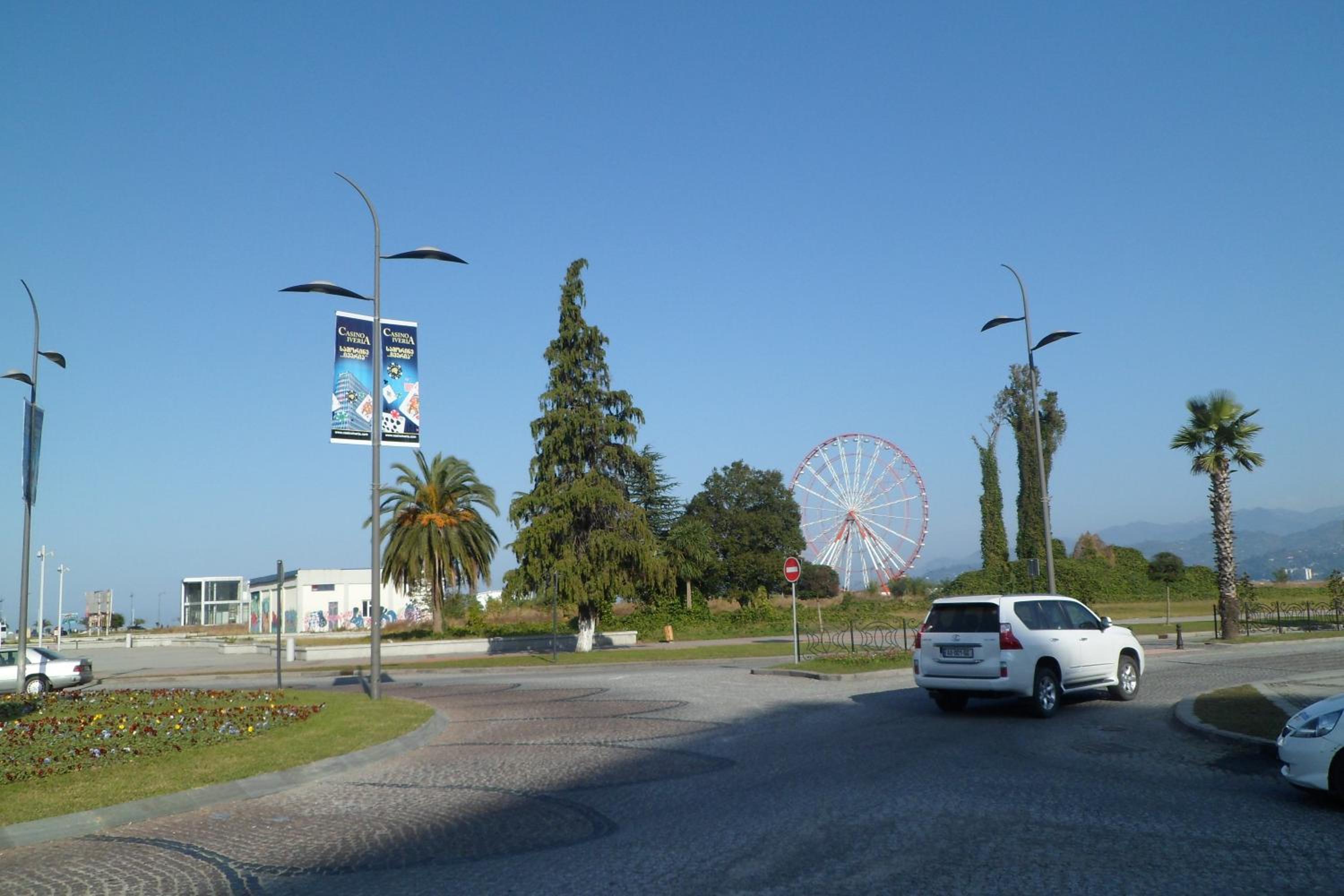 Photo 8