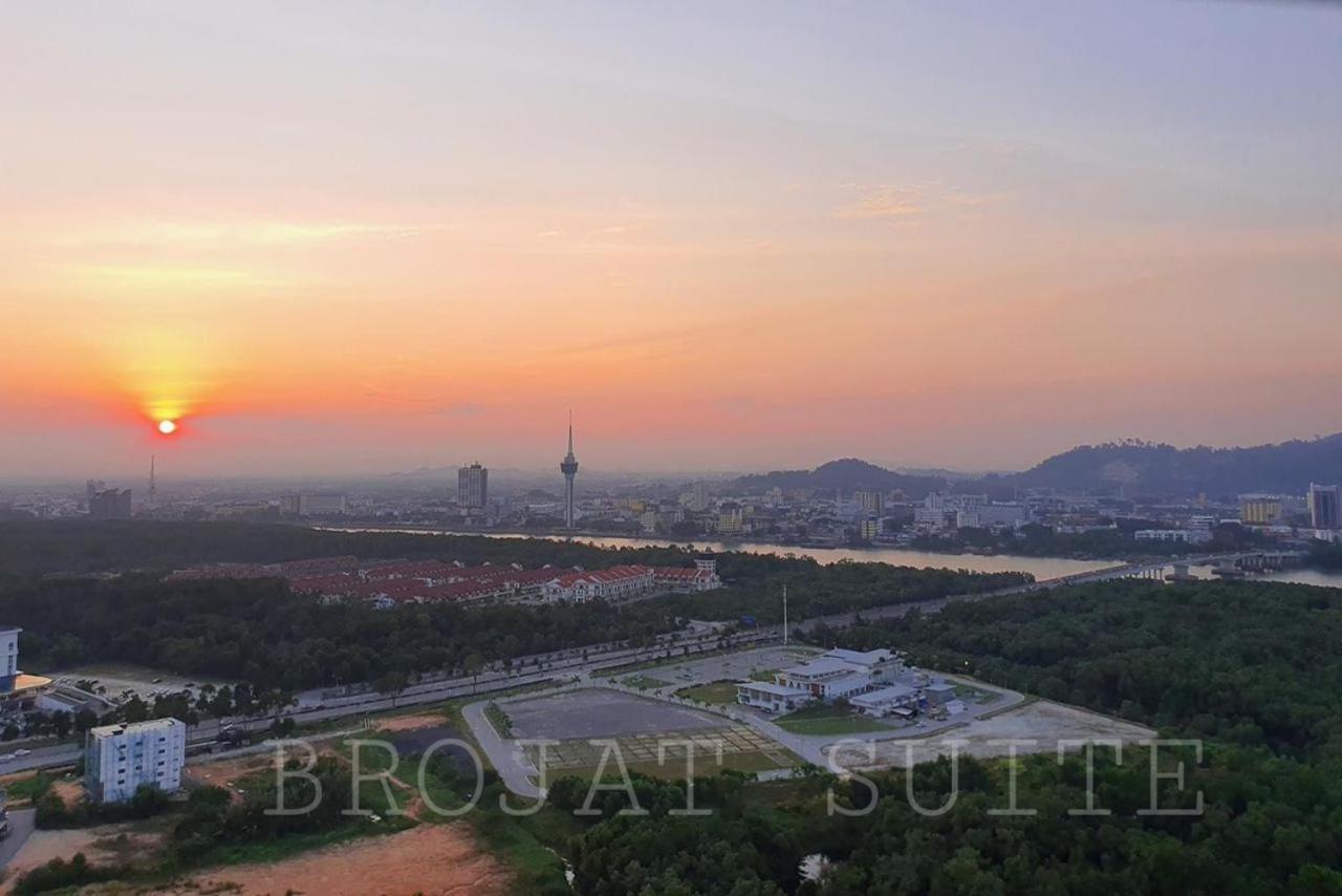Brojat Suite Family City View @ Imperium Residence photo 5