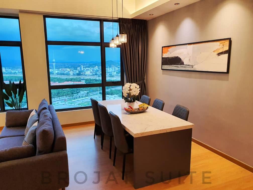Brojat Suite Family City View @ Imperium Residence photo 8