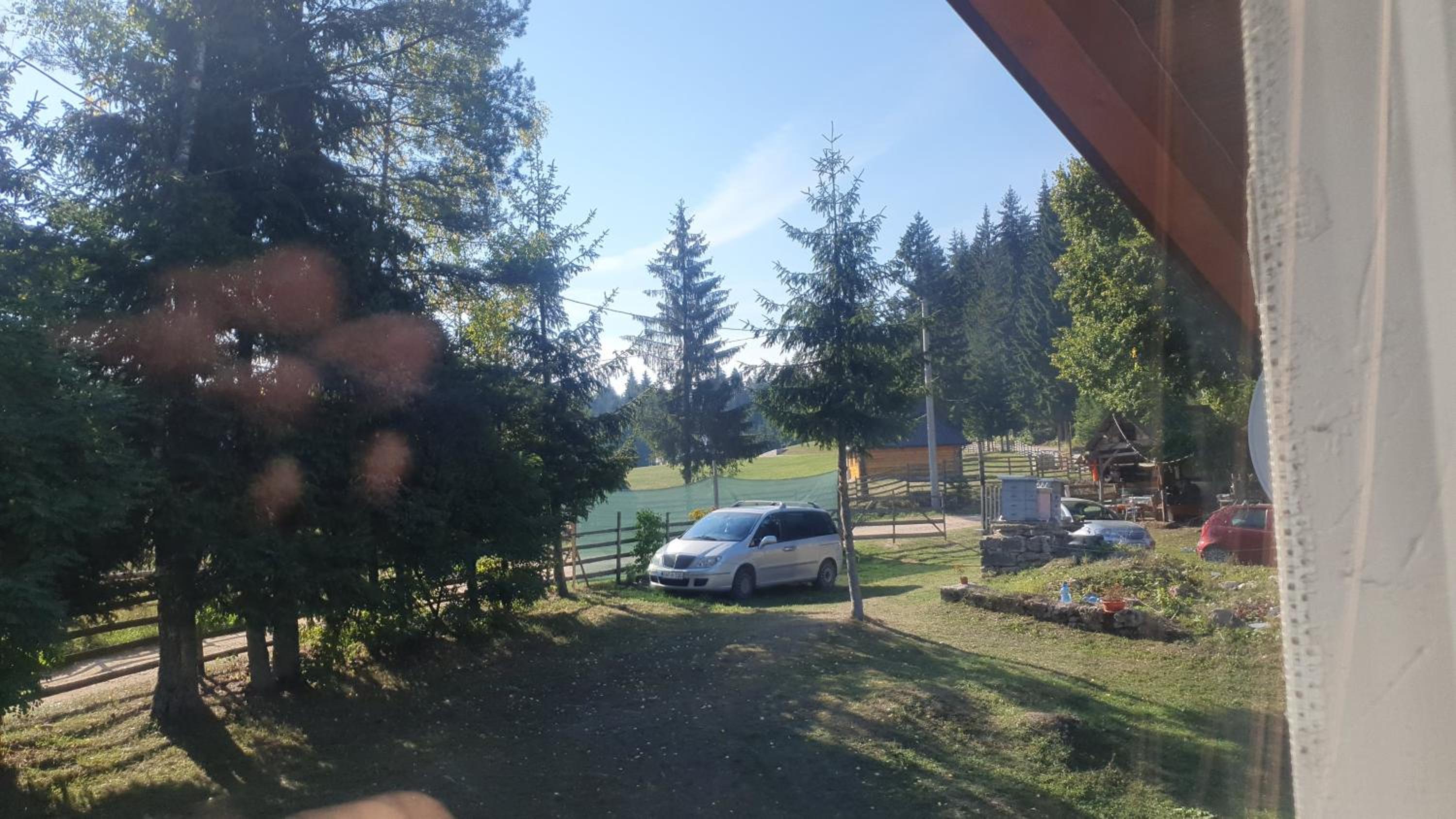 Photo 35