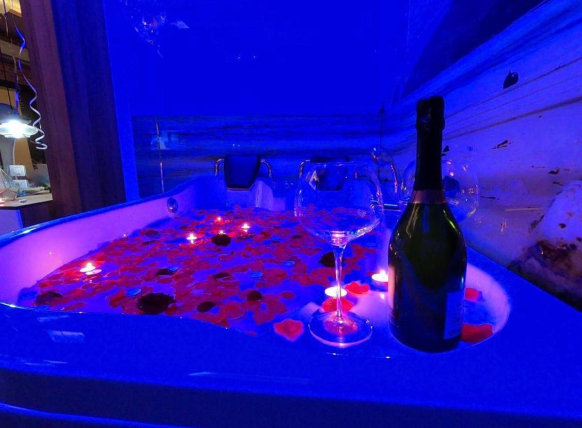 Jacuzzi