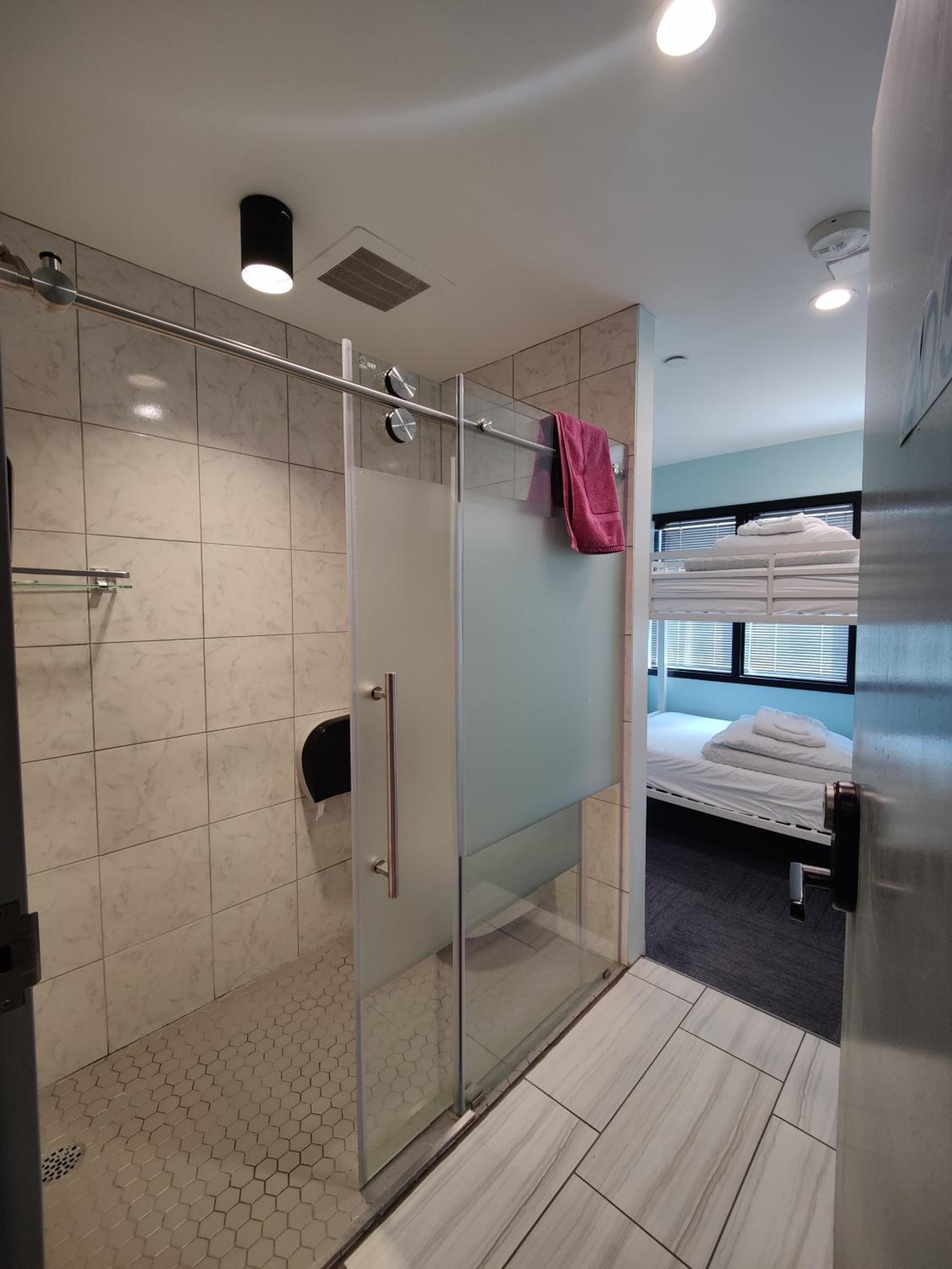 U Street Capsule Hostel