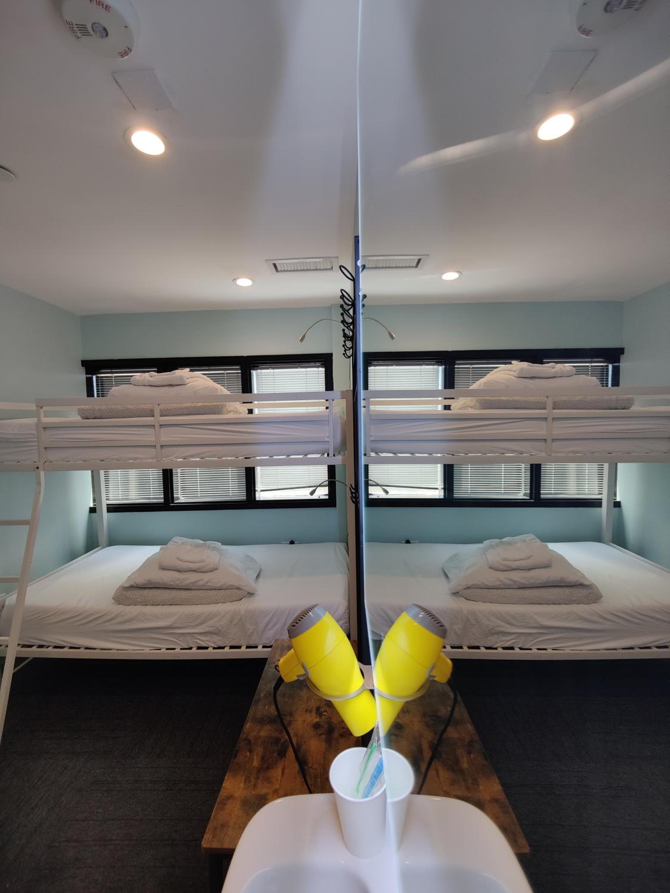 U Street Capsule Hostel