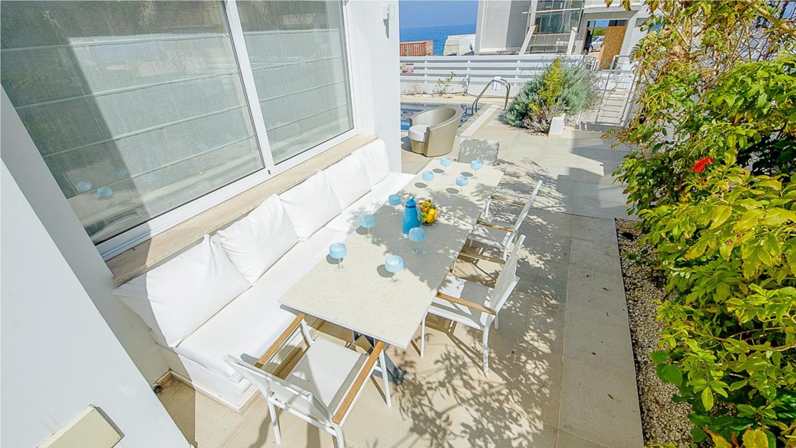 Protaras Holiday Villa 100