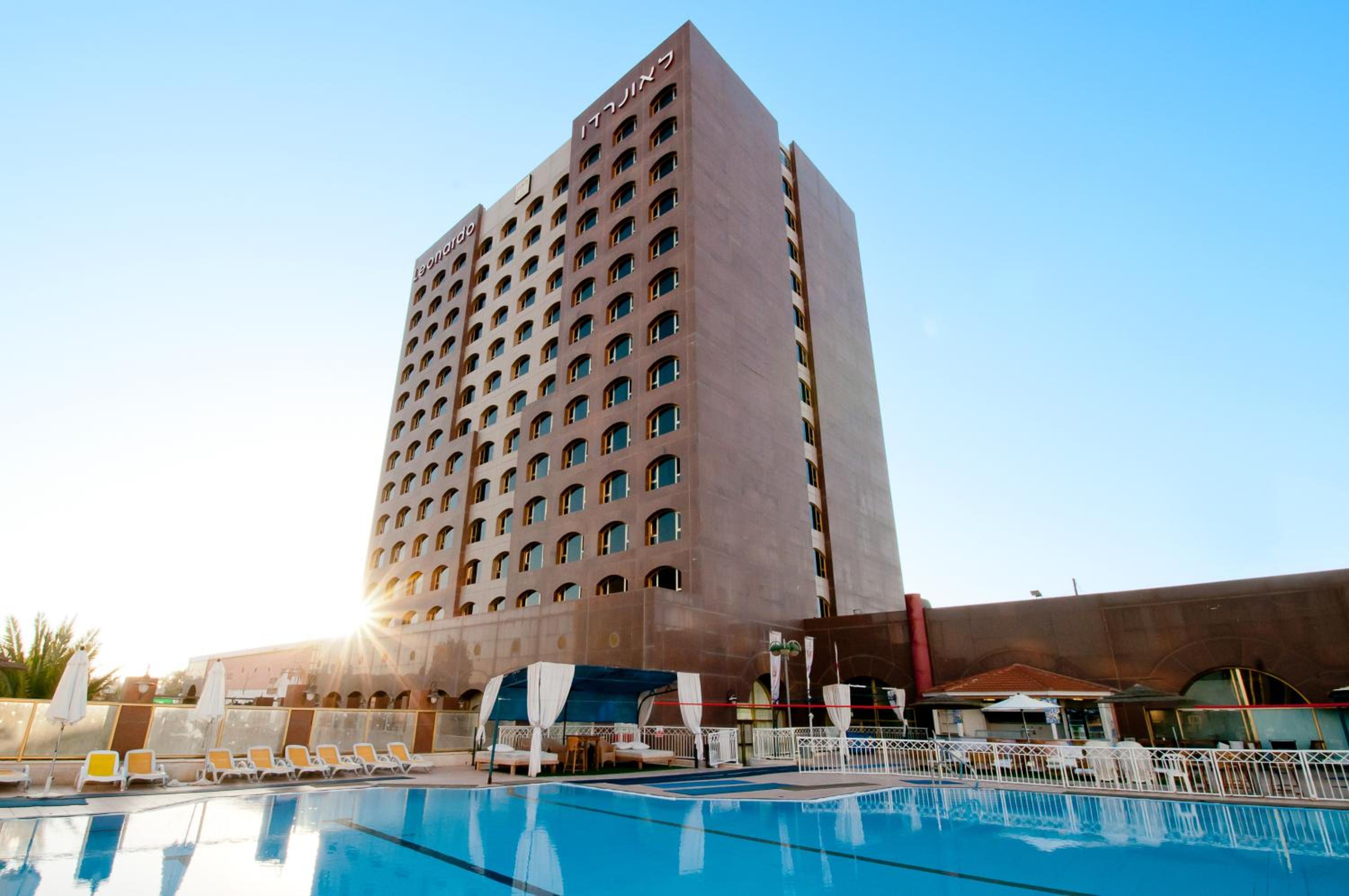 Hotel Leonardo Hotel Negev - Image 1