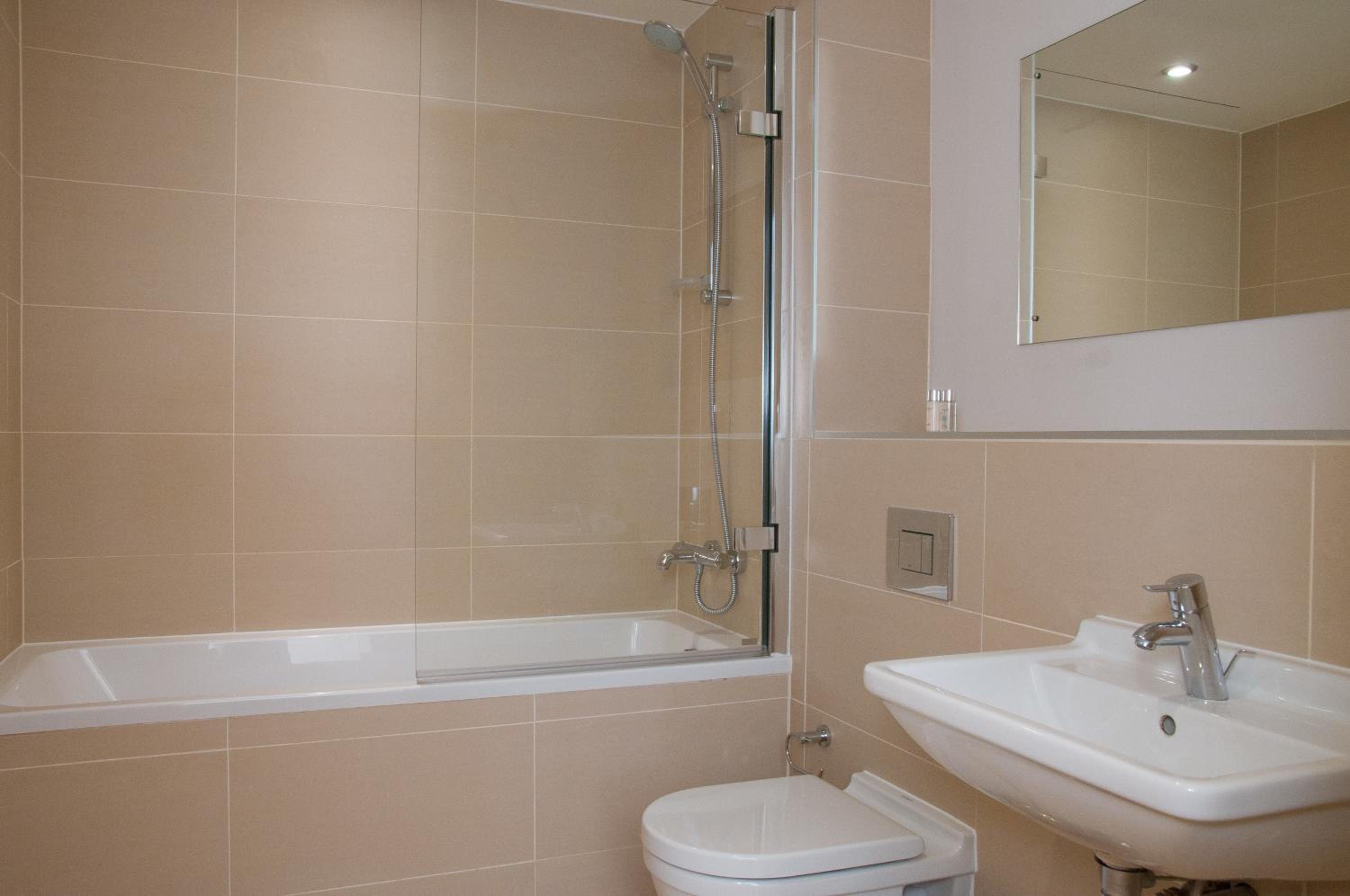 Cleyro Serviced Apartments - Finzels Reach