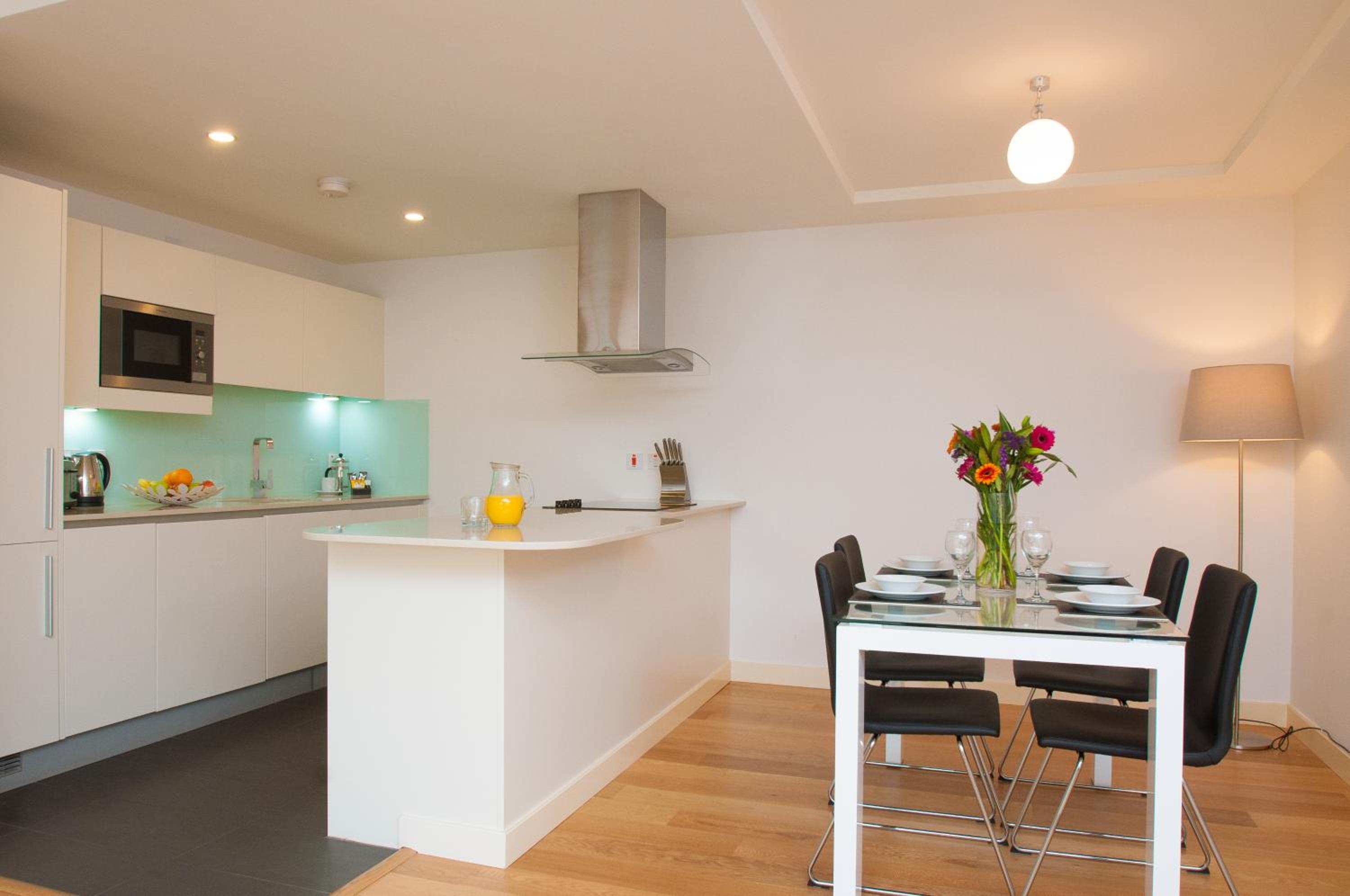 Cleyro Serviced Apartments - Finzels Reach