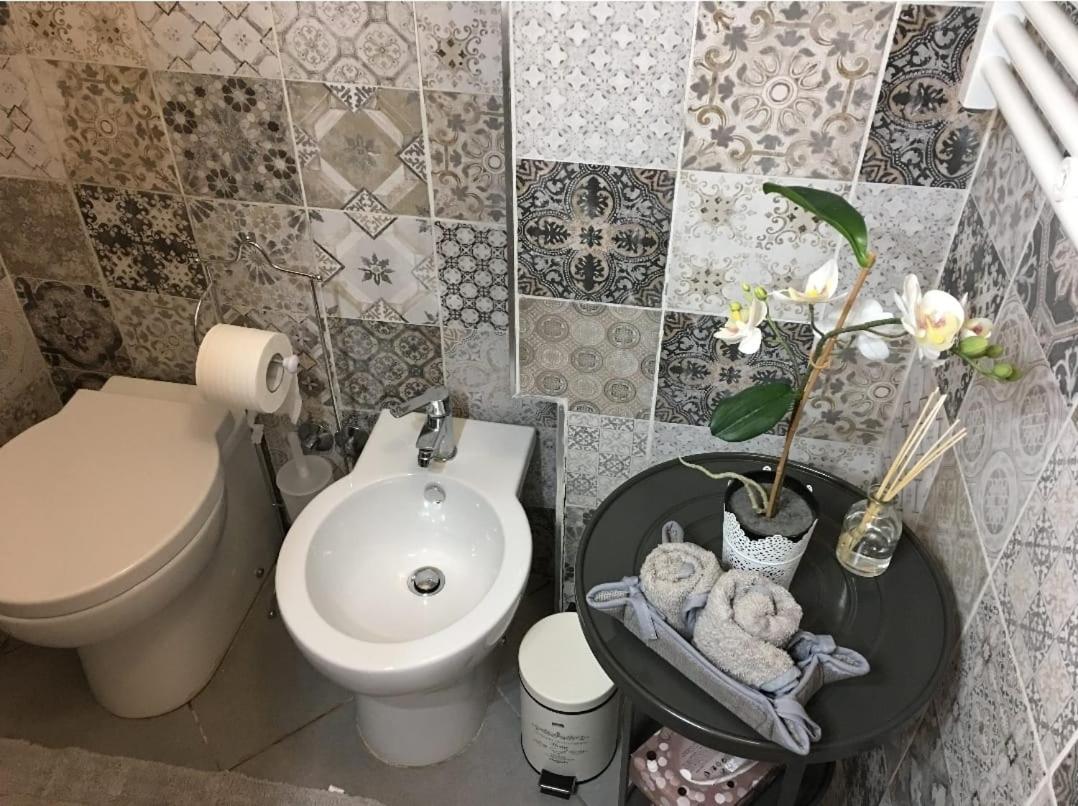 Trastevere rome's heart charming & cozy appartment