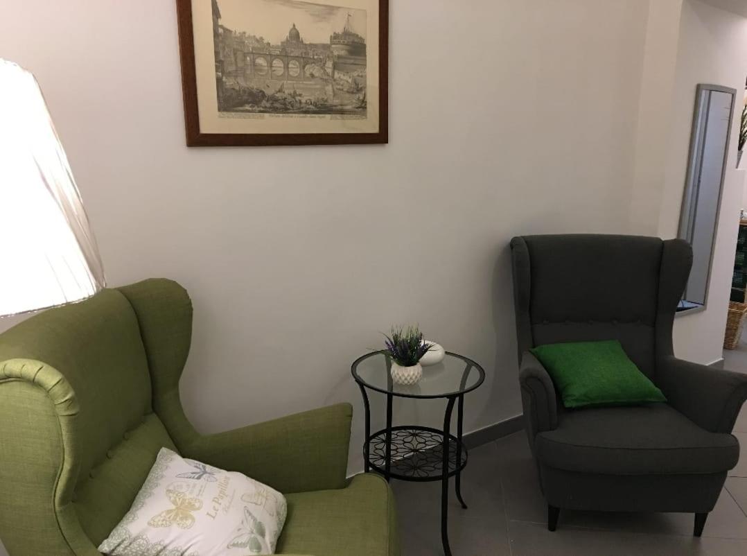 Trastevere rome's heart charming & cozy appartment