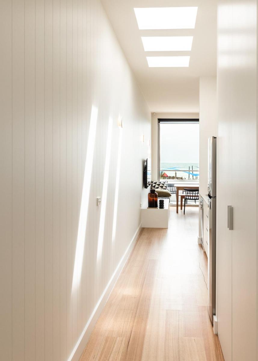 Aquabelle Apartments