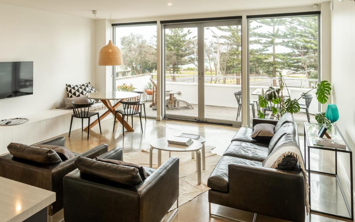 Aquabelle Apartments