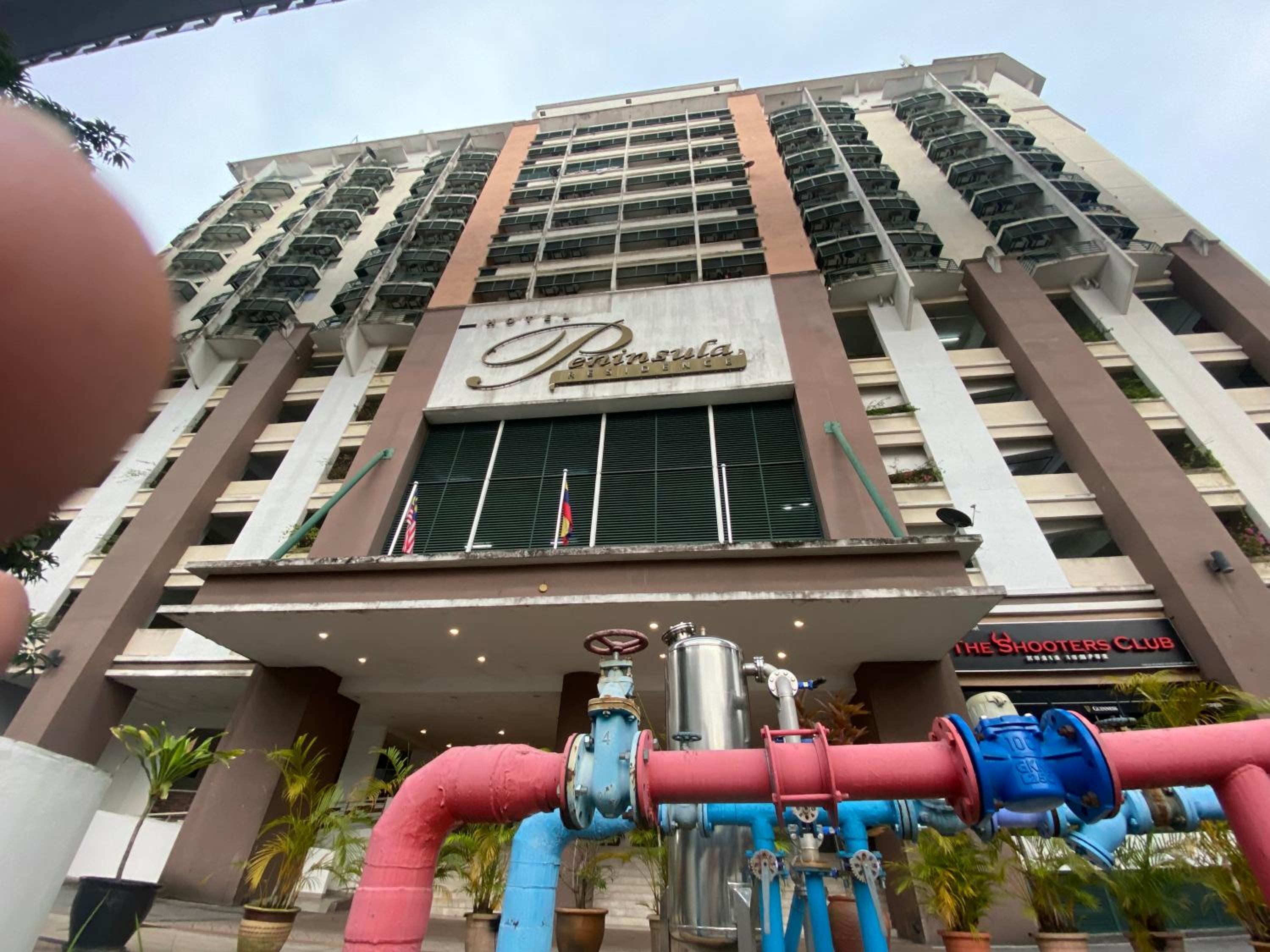 Peninsula Residences All Suite Hotel