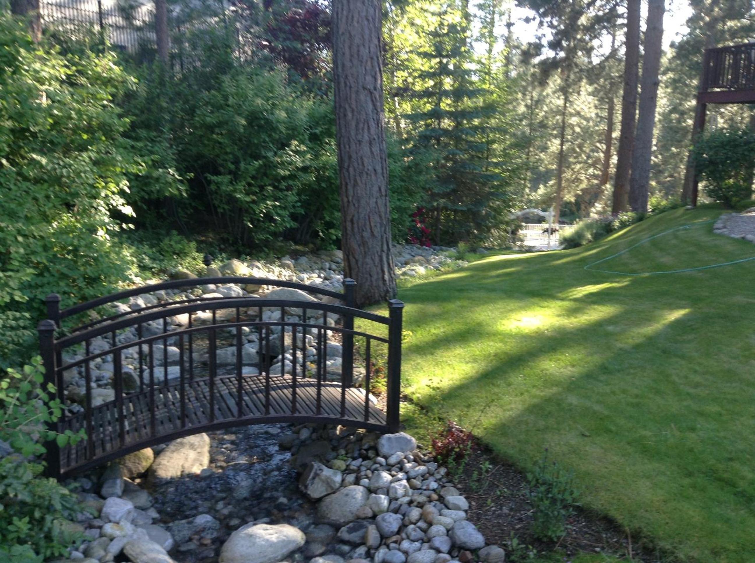 River Cove Elegant Waterfront Bed & Breakfast view 3