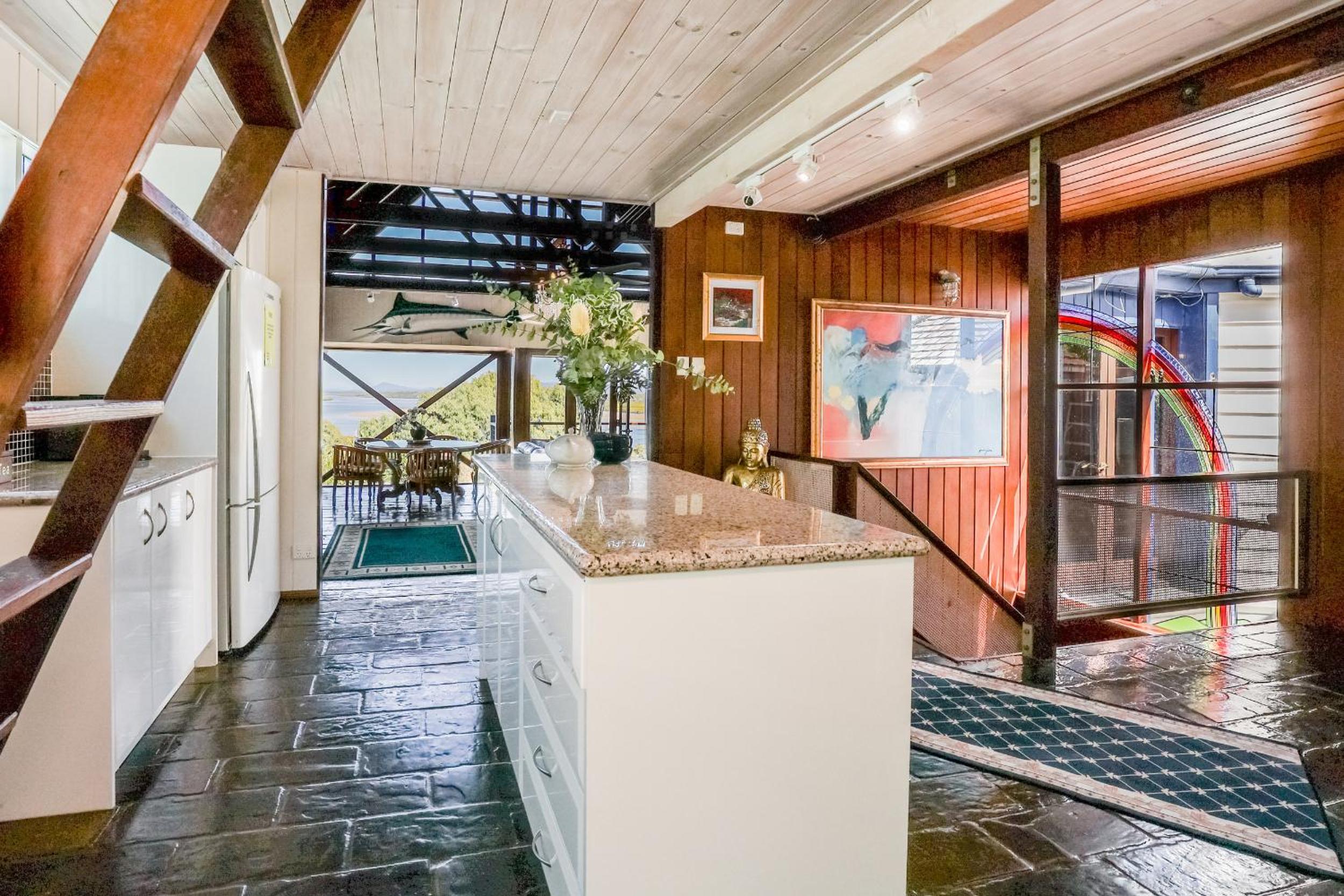 1770 Sovereign Lodge Retreat