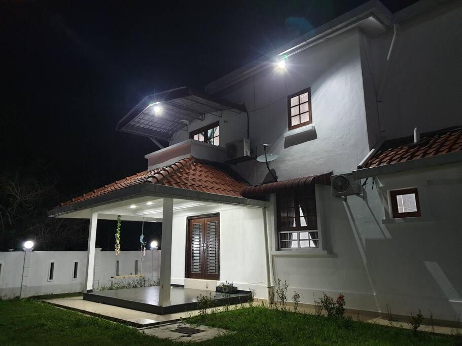 Nilai Spring Villas photo 6