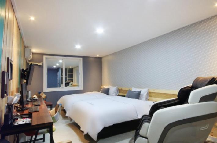 Java Hotel