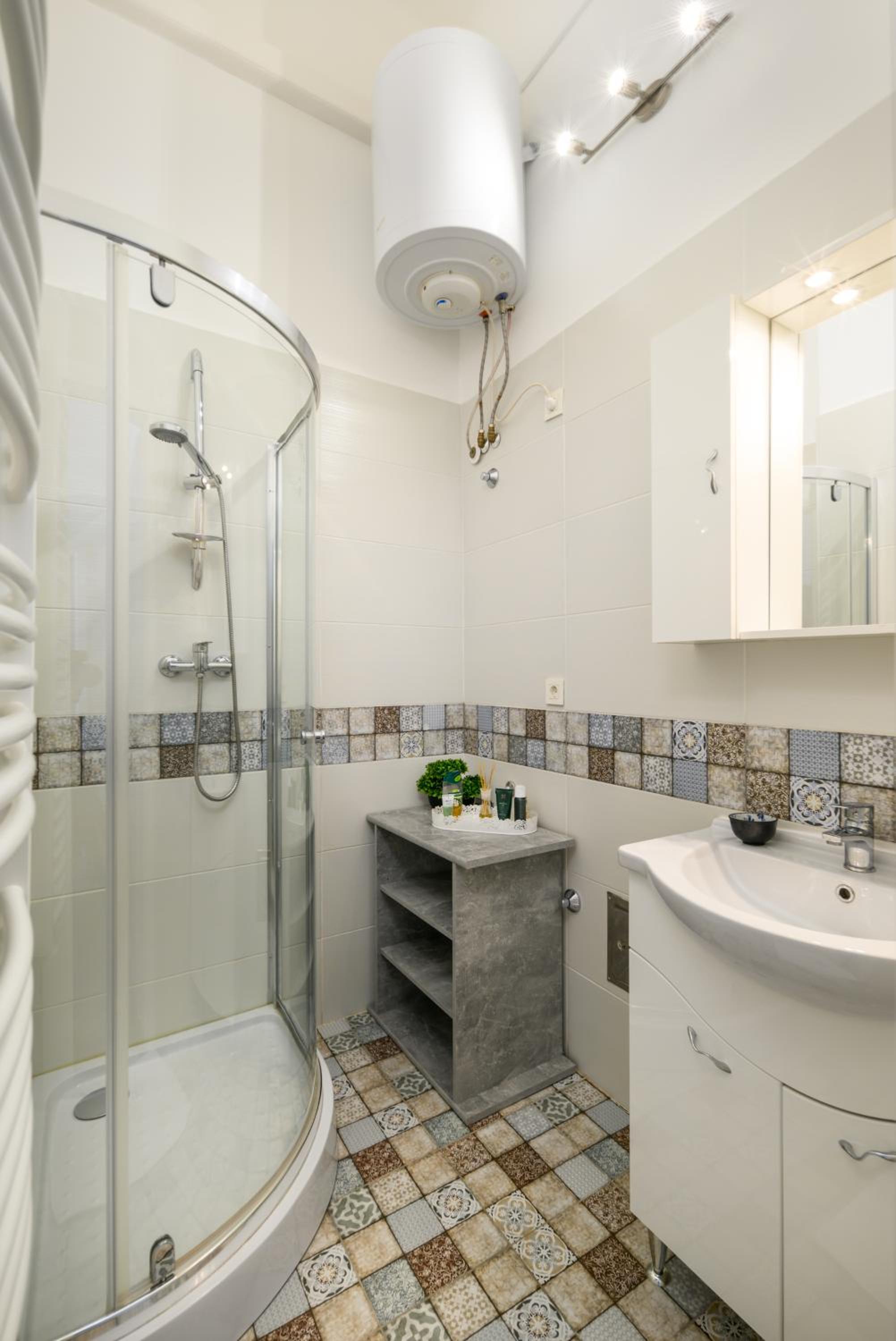 JA18 Downtown Pearl - 2 bedroom apartment view 2