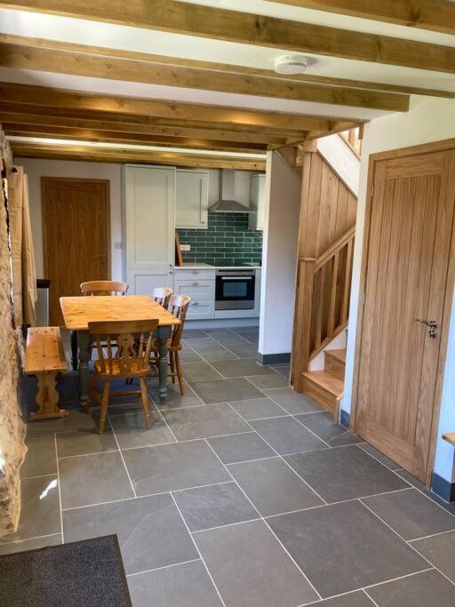 Cuddfan Fach - Pembrokeshire Stunning Barn near the Coastal Path