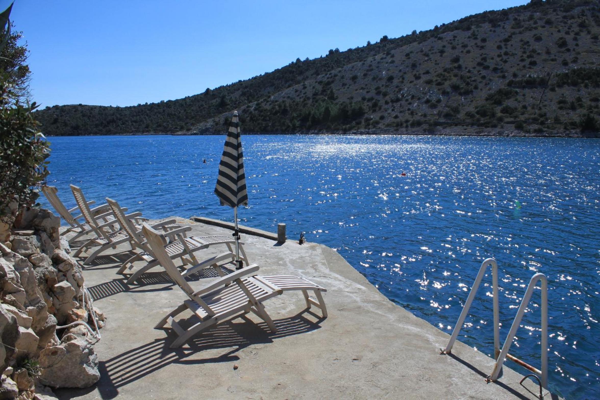 Apartments by the sea Vinisce, Trogir - 18674 view 3