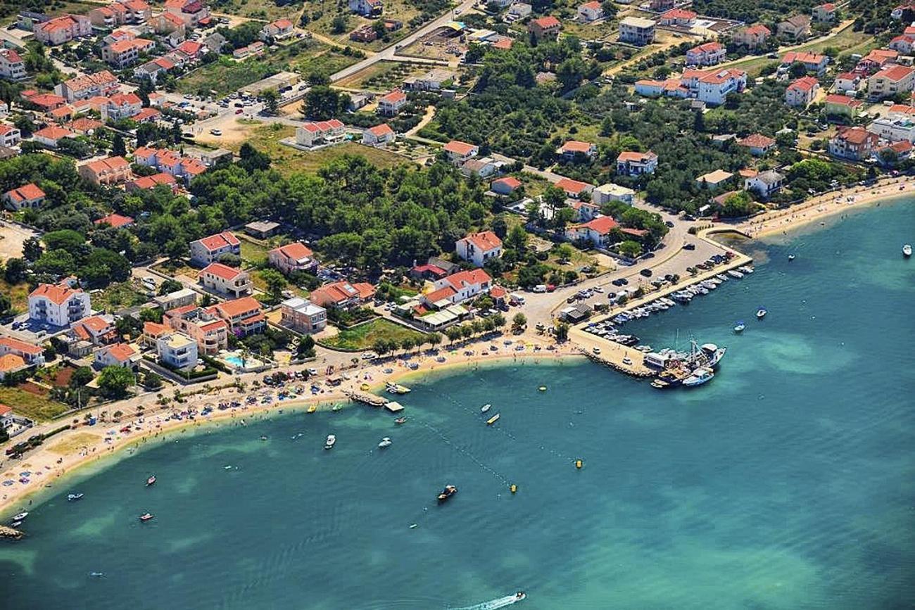 Apartments with parking space Vrsi - Mulo, Zadar - 18849 view 3