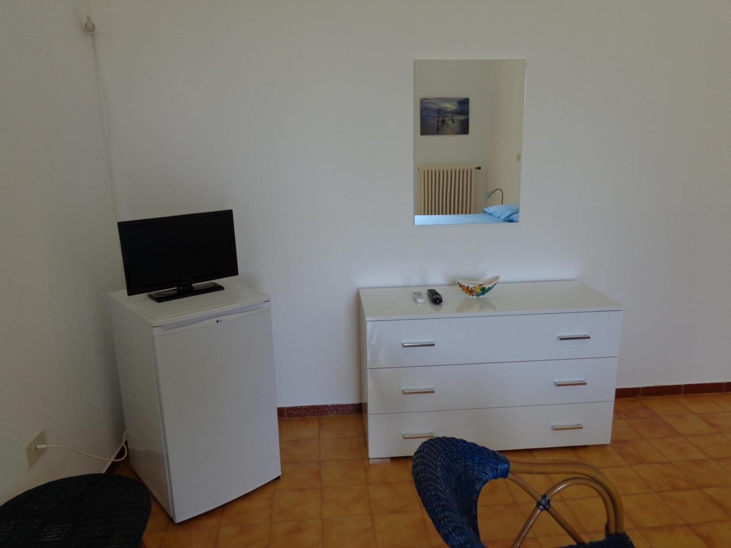 Photo 38