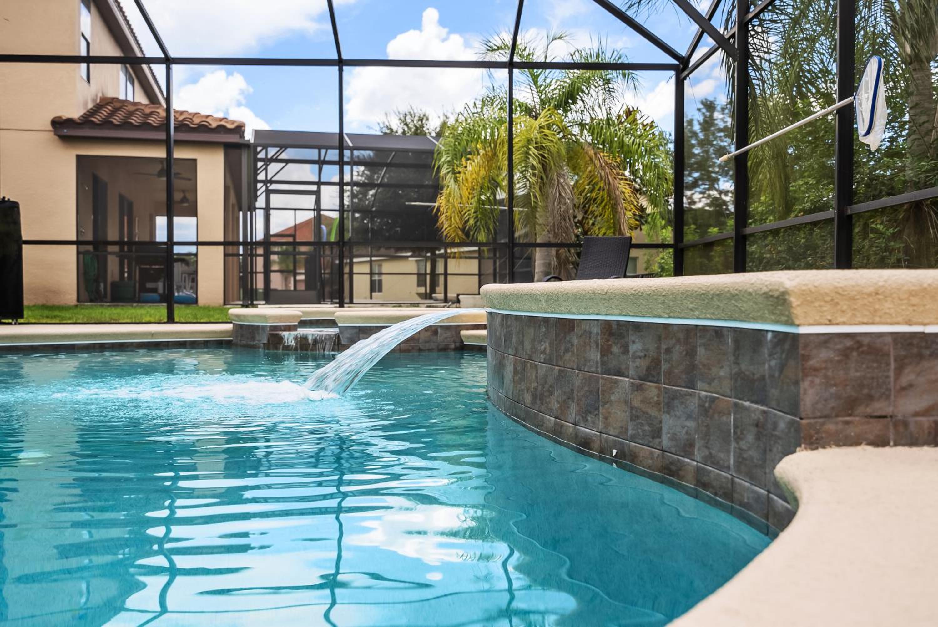 Veranda Palm Villa w Pool Game room near Disney