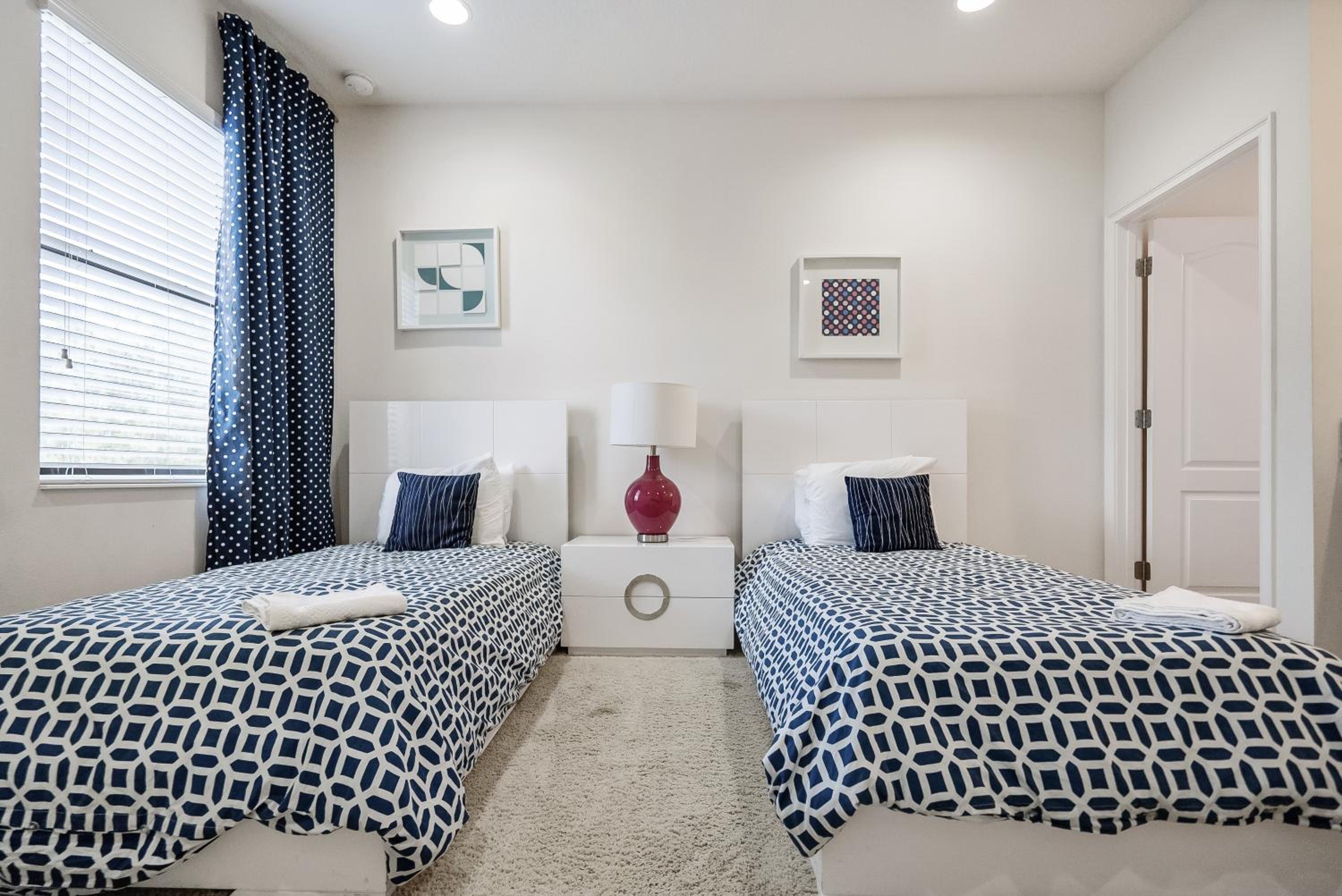 Veranda Palm Villa w Pool Game room near Disney