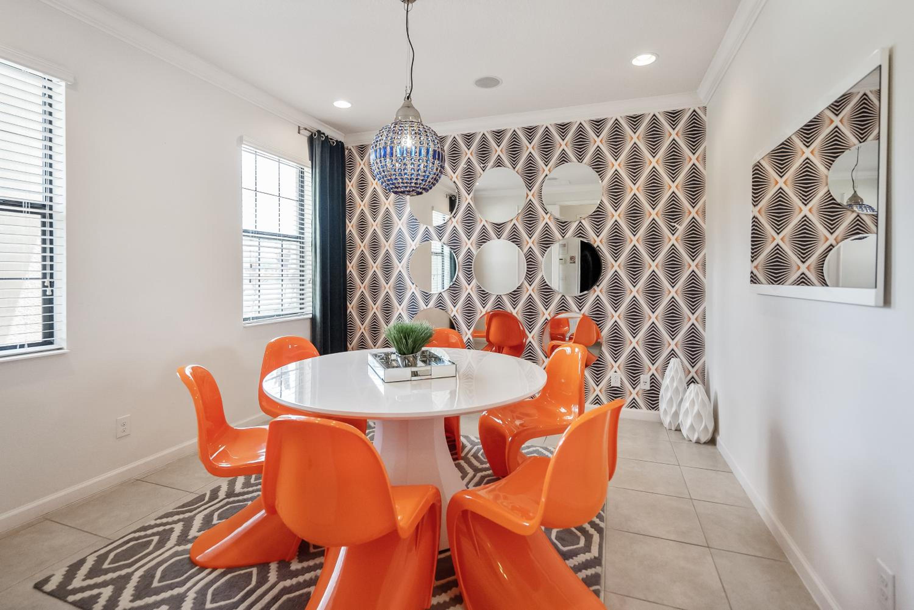 Veranda Palm Villa w Pool Game room near Disney