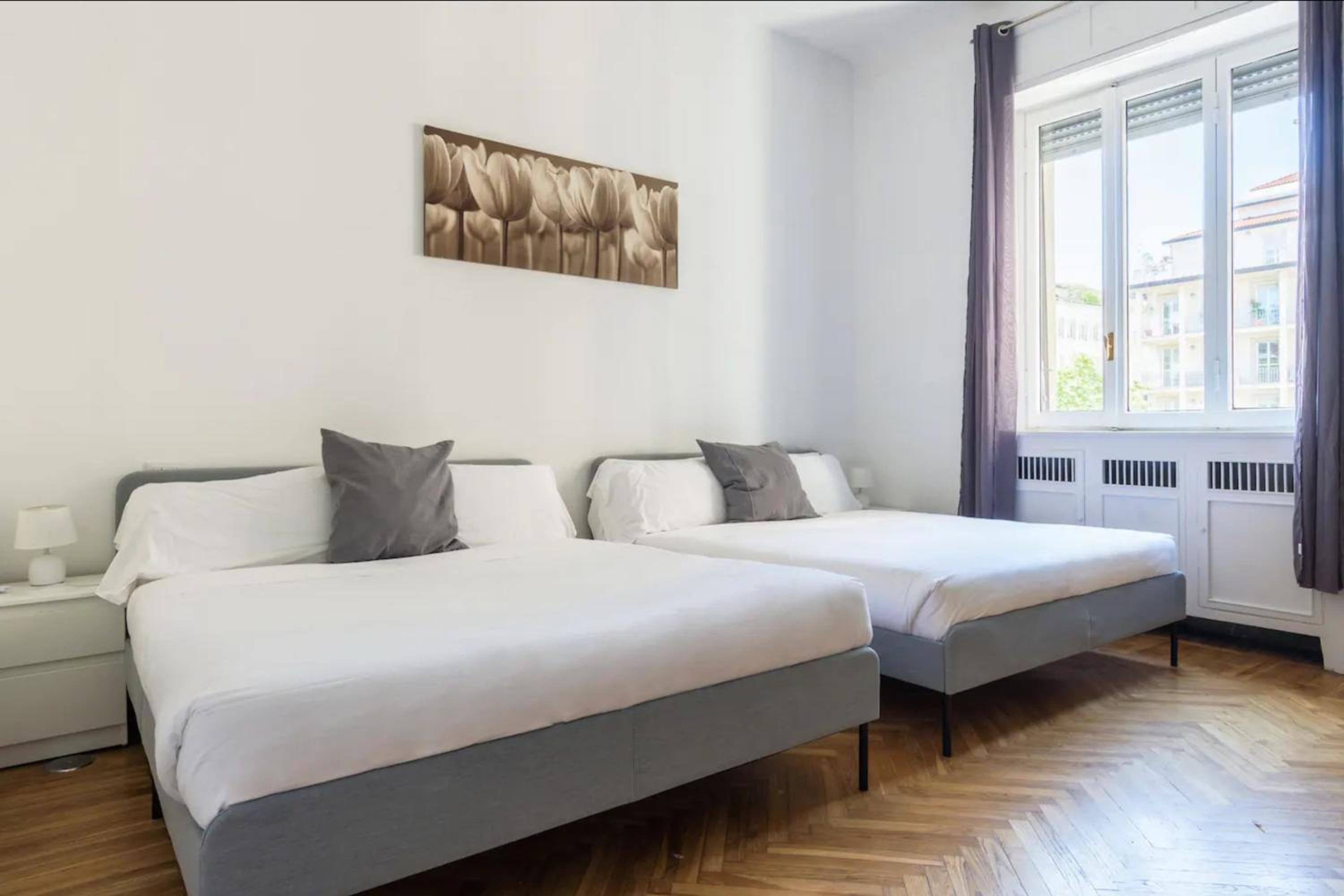 Luxury 4 bedrooms apartments Close to Duomo