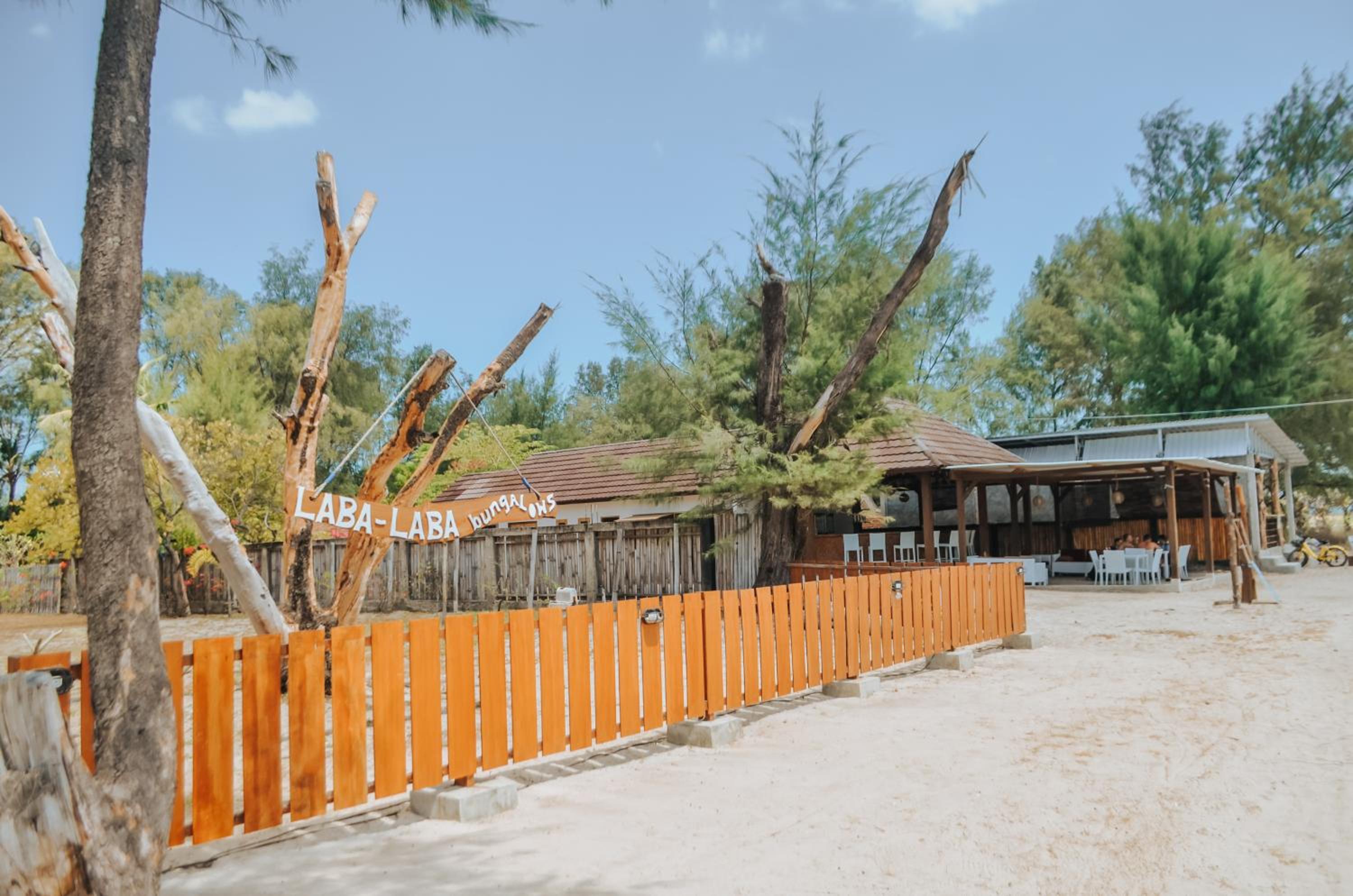 Laba Laba Bungalow, Gili Meno - 11