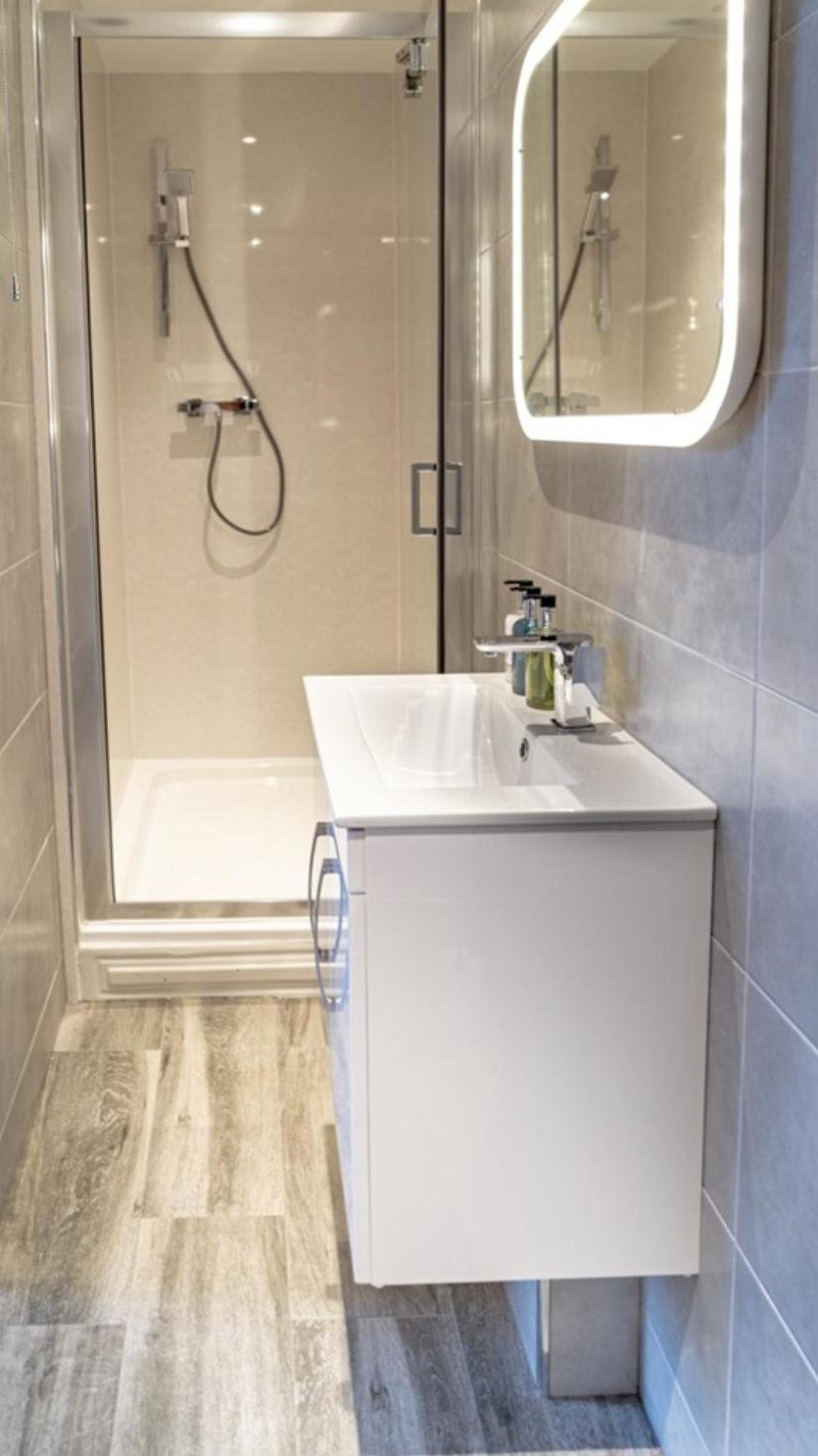 Luxury Apartment In The Heart of Leicester With Parking view 2